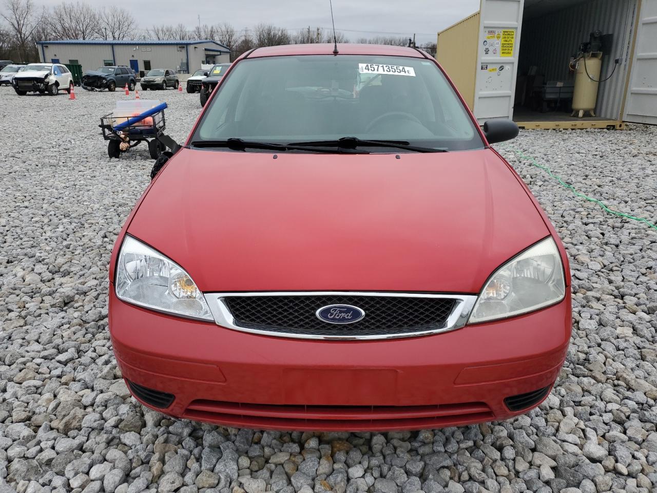 Photo 4 VIN: 3FAFP37N25R161584 - FORD FOCUS 