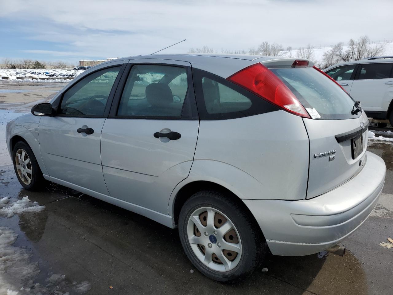 Photo 1 VIN: 3FAFP37N35R134877 - FORD FOCUS 