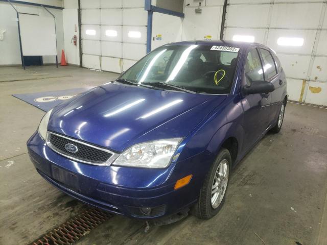 Photo 1 VIN: 3FAFP37N35R138167 - FORD FOCUS ZX5 