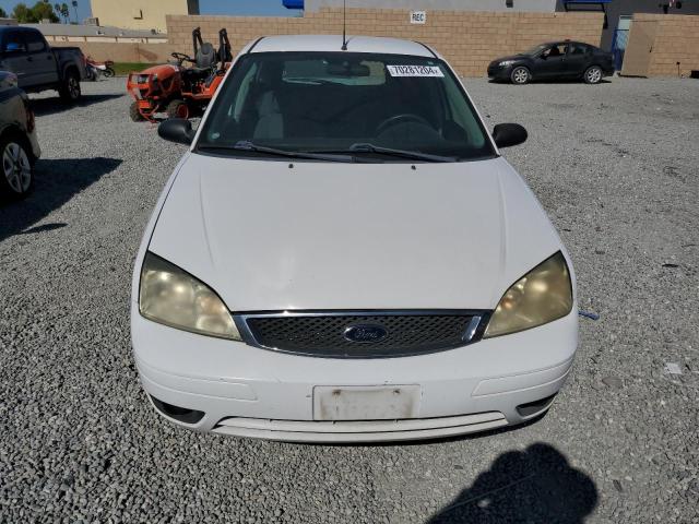 Photo 4 VIN: 3FAFP37N75R139192 - FORD FOCUS ZX5 