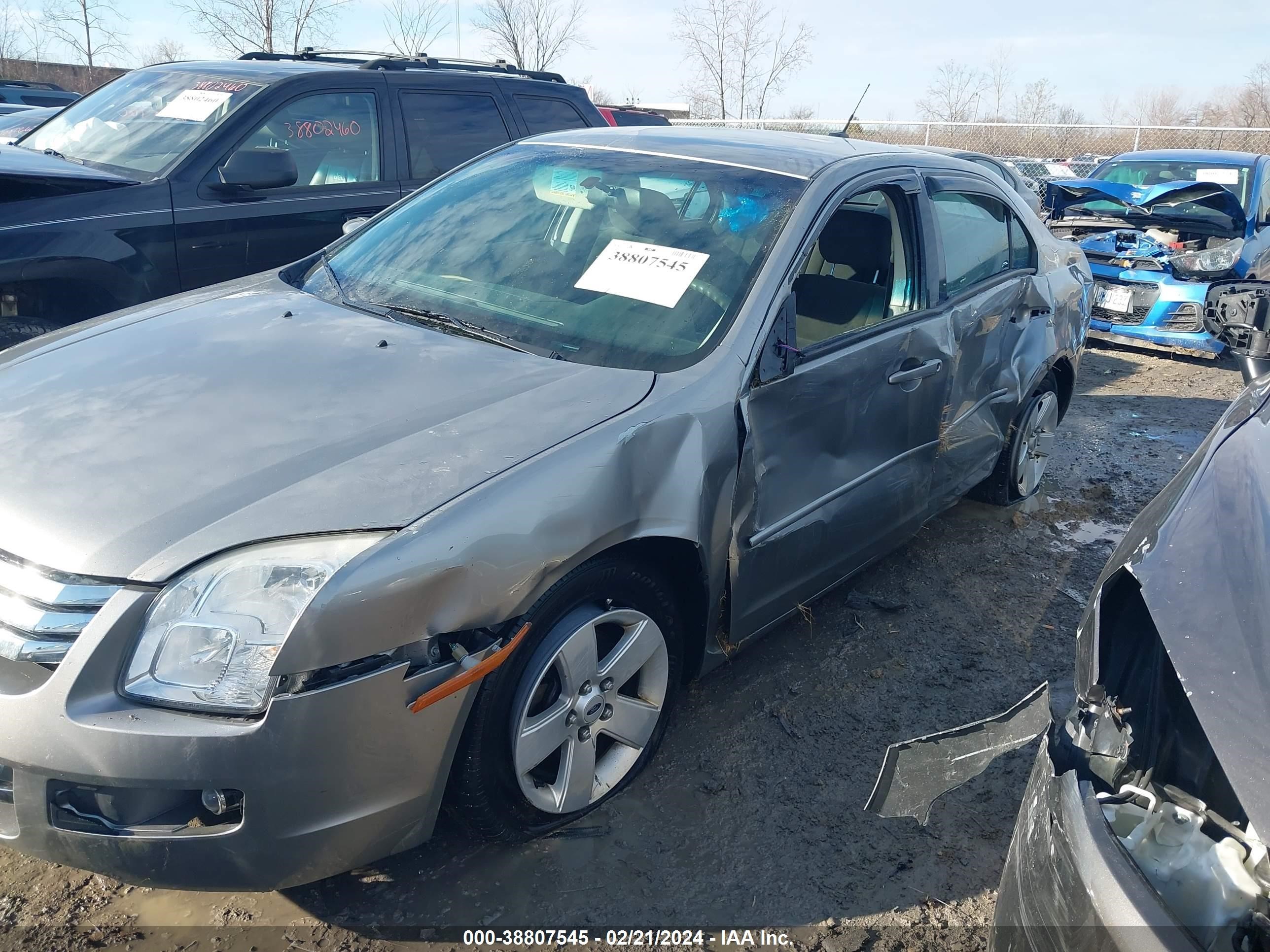 Photo 5 VIN: 3FAHP01128R152398 - FORD FUSION 