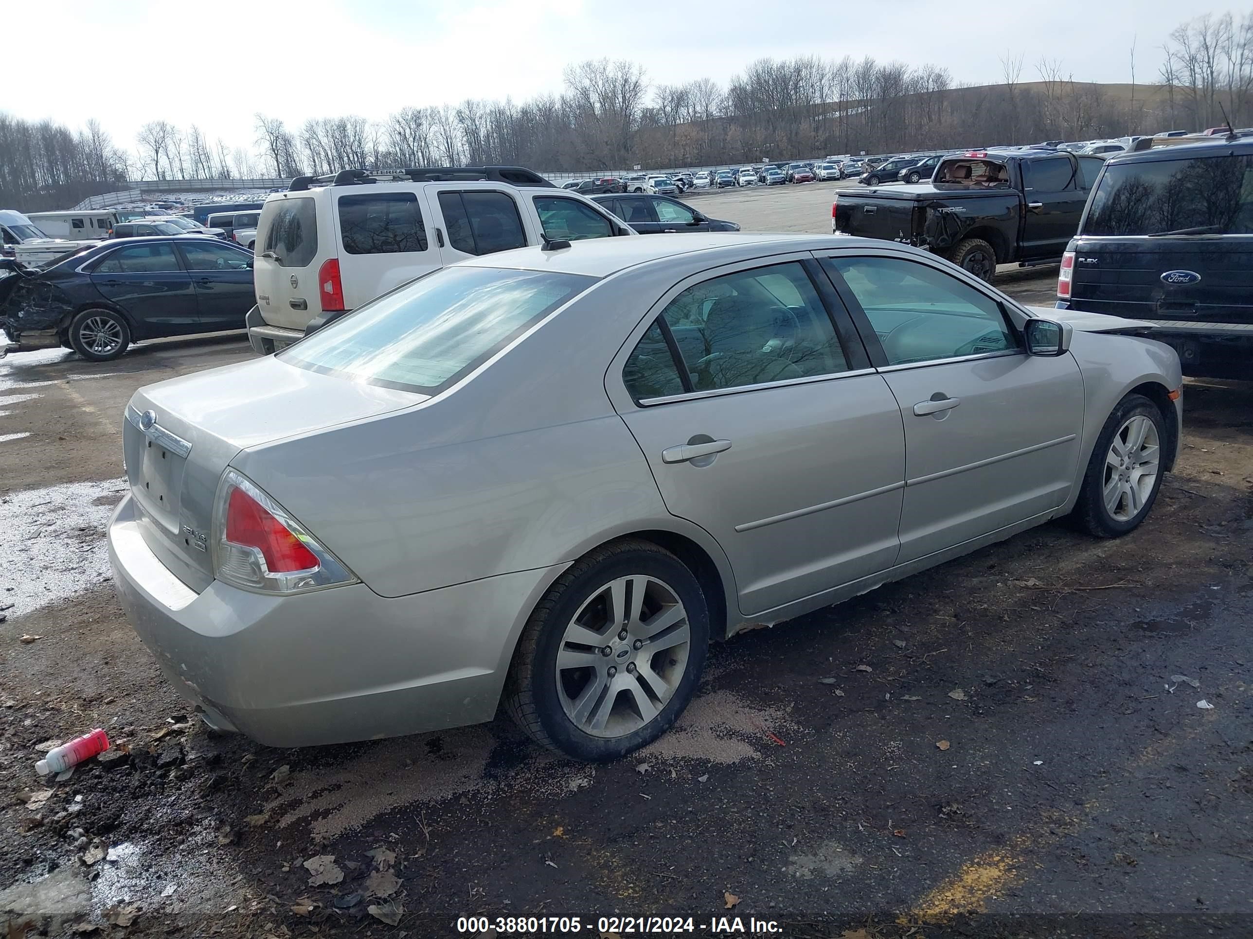 Photo 3 VIN: 3FAHP02117R173434 - FORD FUSION 