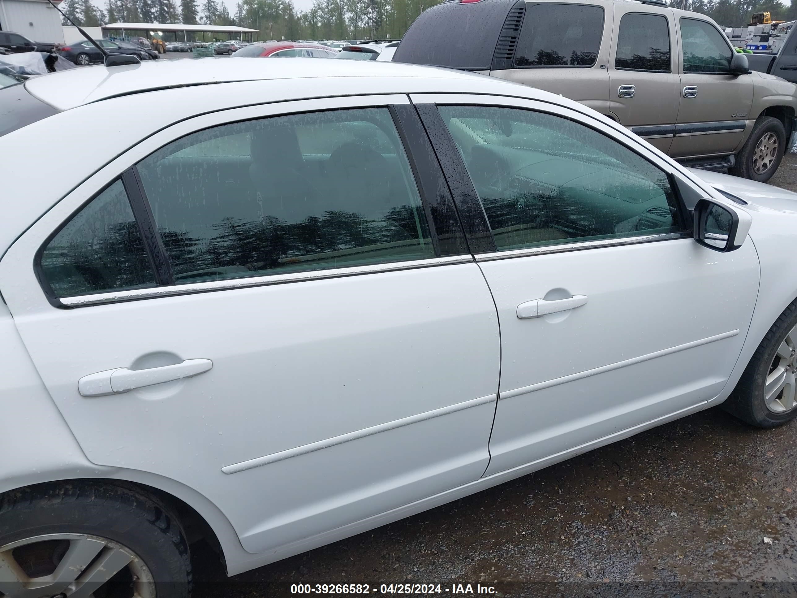 Photo 12 VIN: 3FAHP02167R145919 - FORD FUSION 