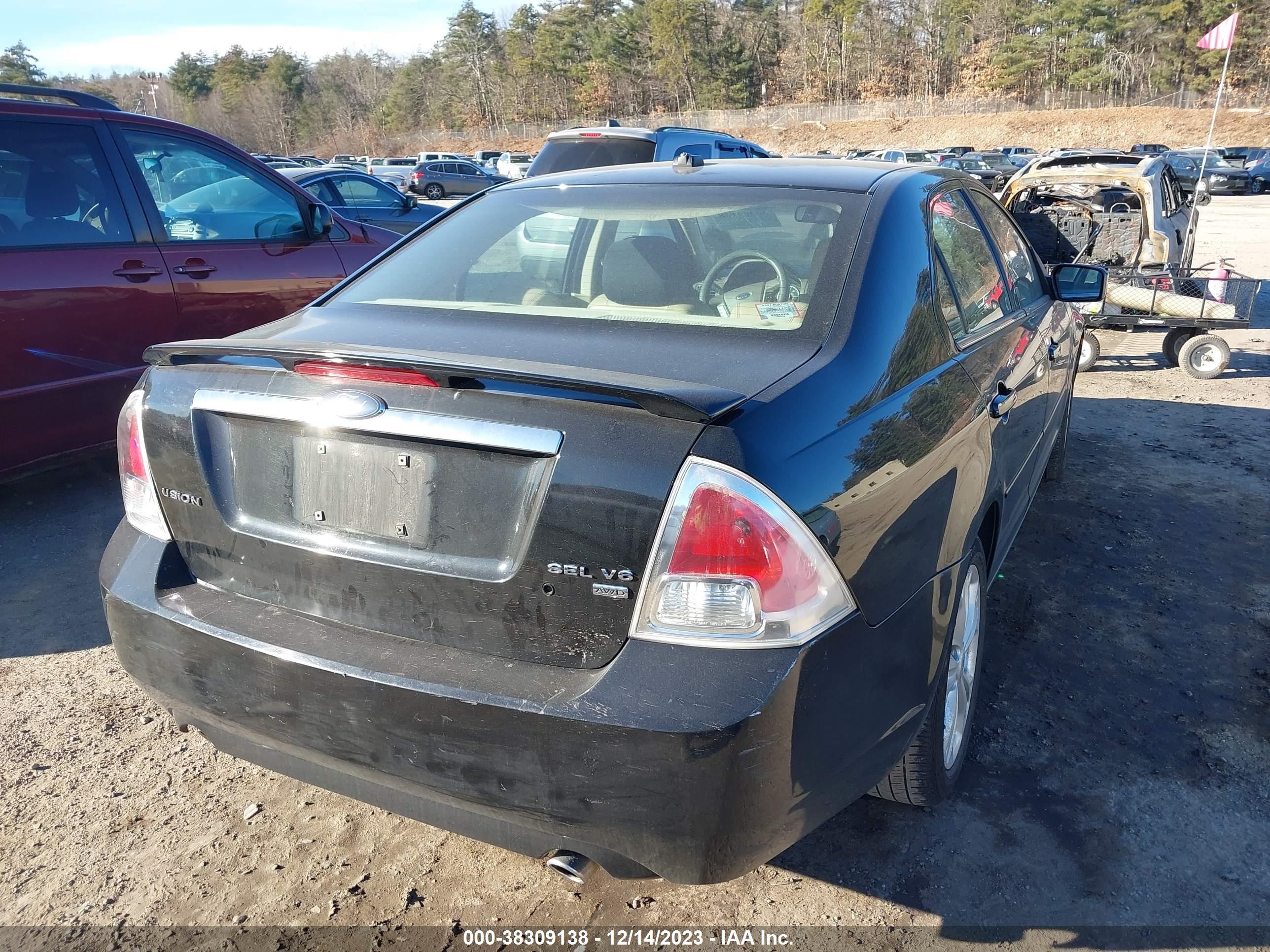 Photo 3 VIN: 3FAHP021X7R246638 - FORD FUSION 