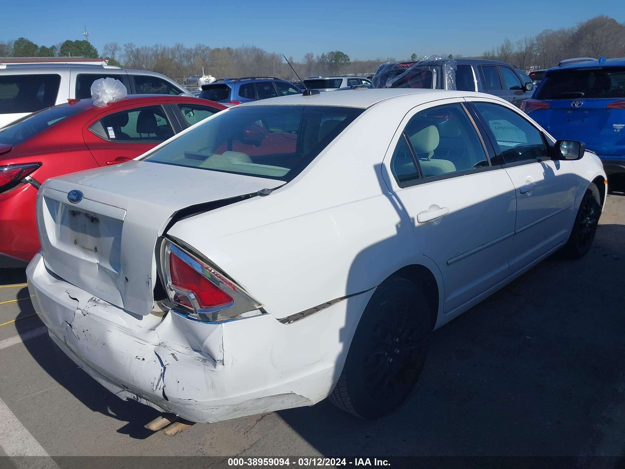 Photo 3 VIN: 3FAHP06Z17R232403 - FORD FUSION 