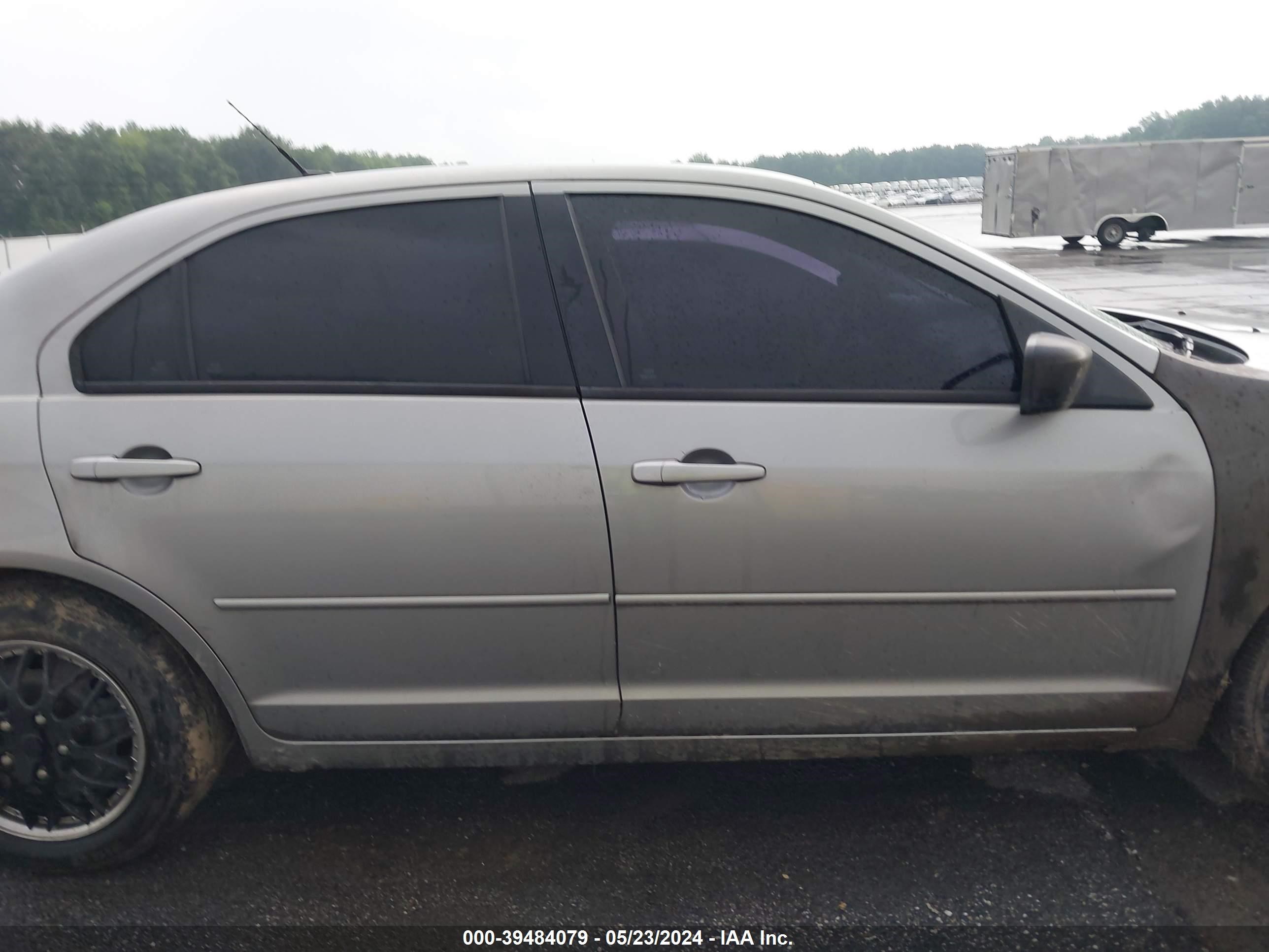 Photo 13 VIN: 3FAHP06Z58R173910 - FORD FUSION 