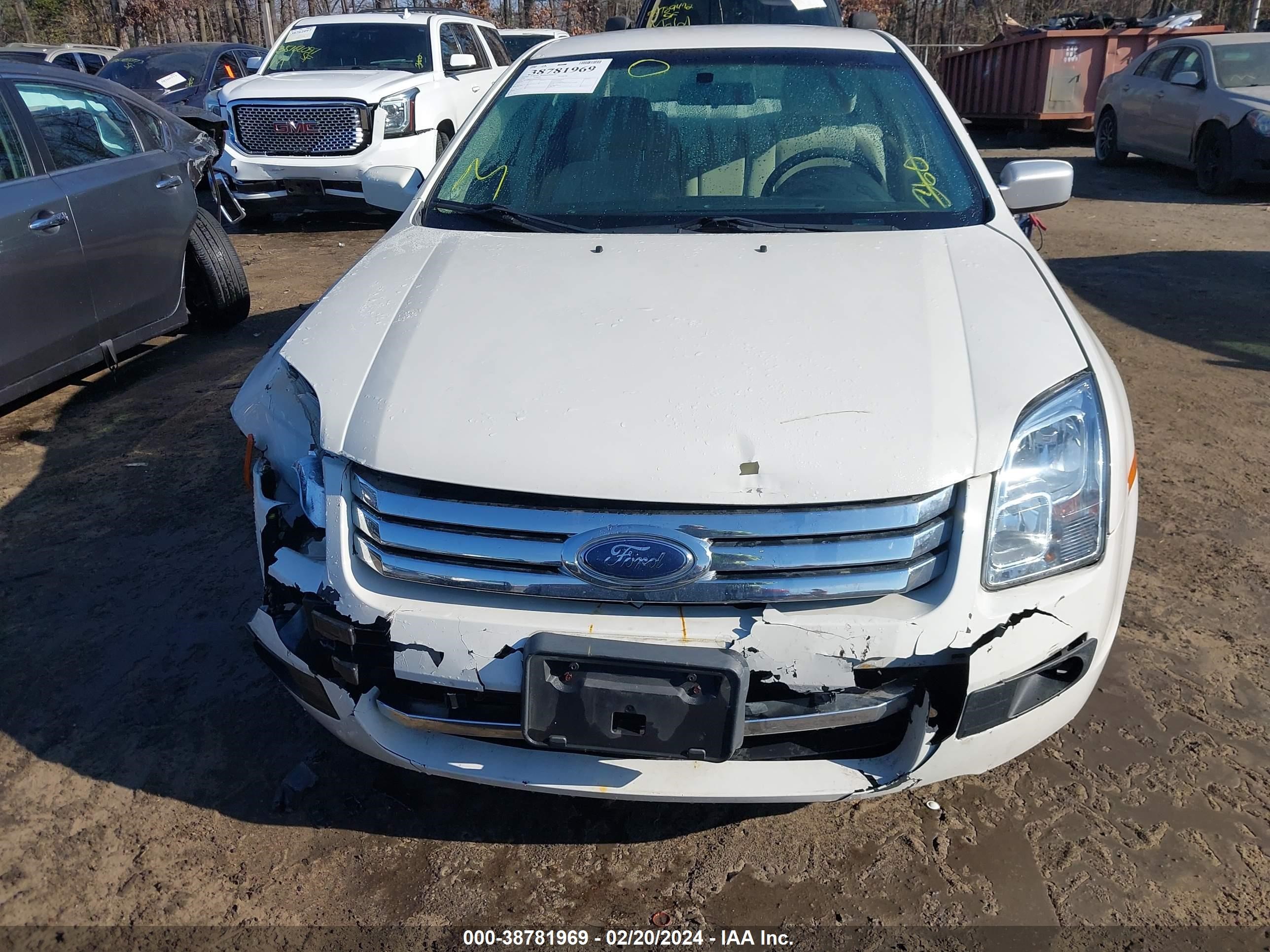 Photo 11 VIN: 3FAHP07118R211075 - FORD FUSION 