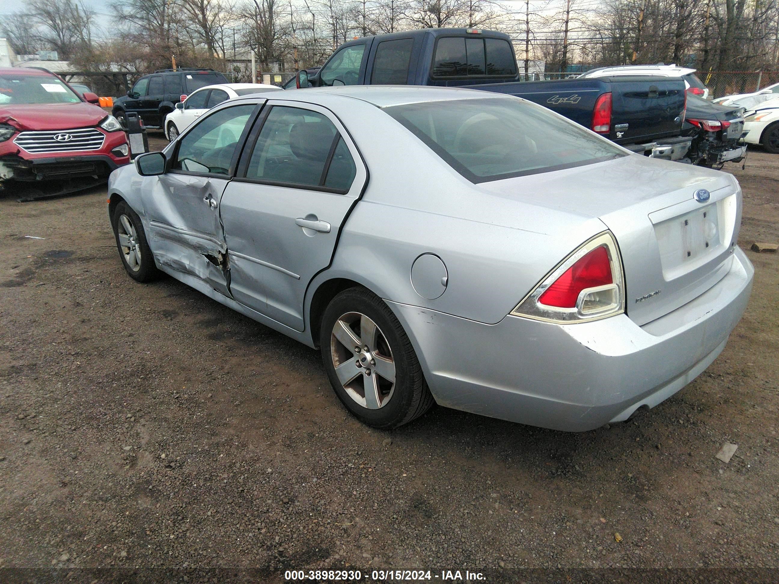 Photo 2 VIN: 3FAHP07146R104230 - FORD FUSION 