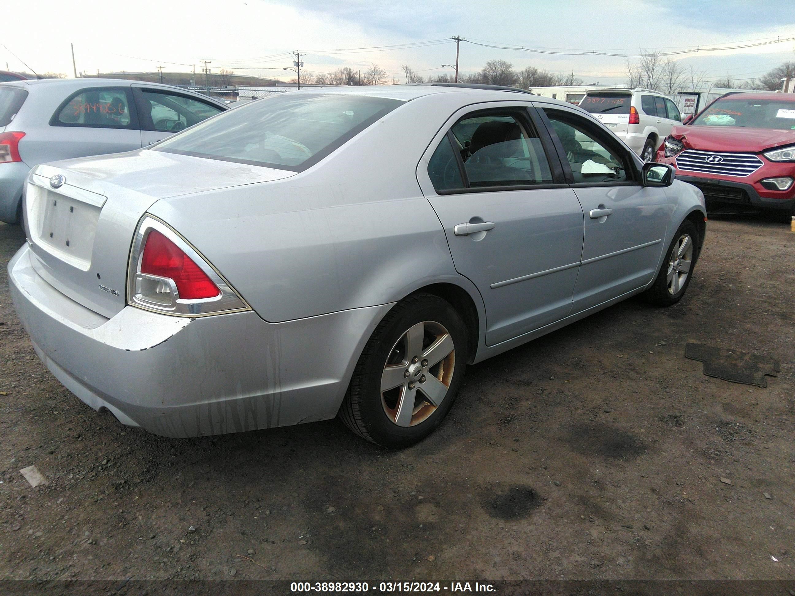 Photo 3 VIN: 3FAHP07146R104230 - FORD FUSION 