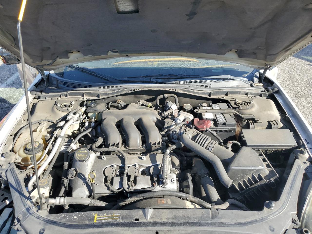 Photo 10 VIN: 3FAHP07148R225214 - FORD FUSION 