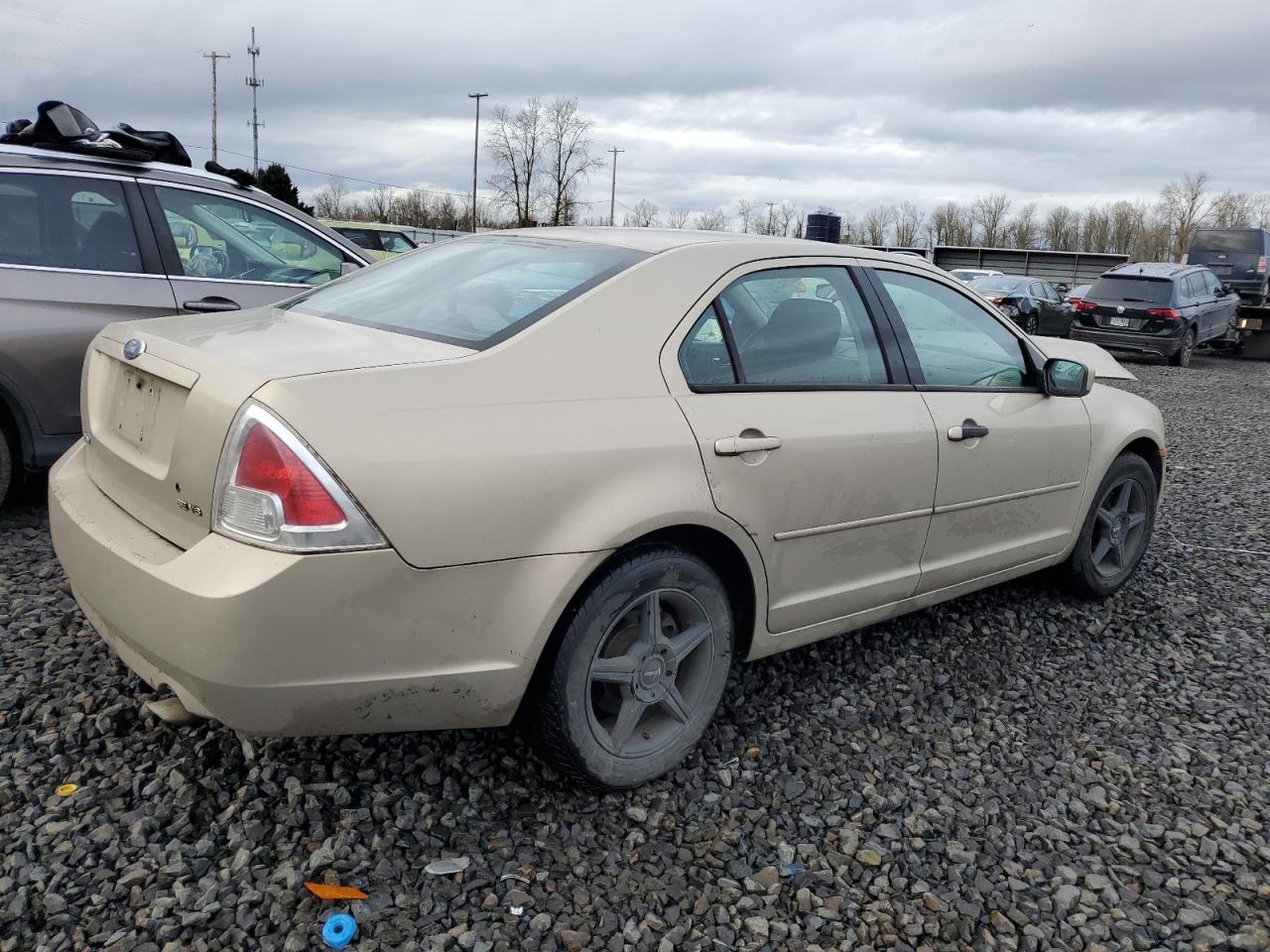 Photo 2 VIN: 3FAHP07156R240172 - FORD FUSION 