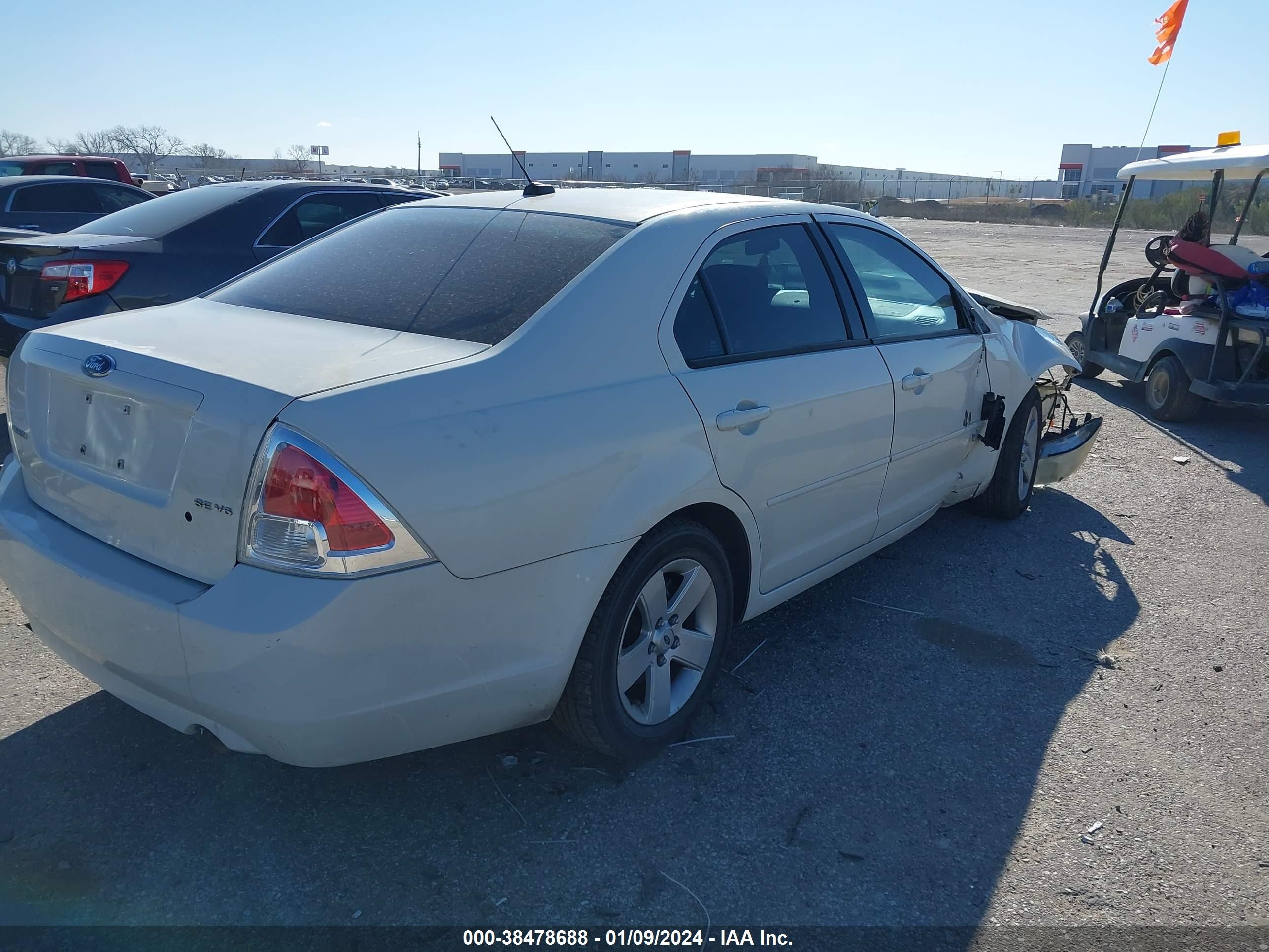 Photo 3 VIN: 3FAHP07168R211346 - FORD FUSION 