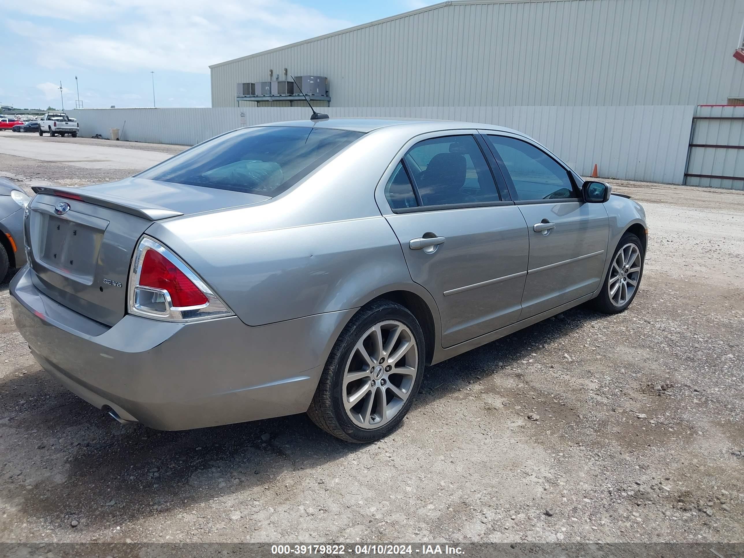 Photo 3 VIN: 3FAHP07179R206657 - FORD FUSION 