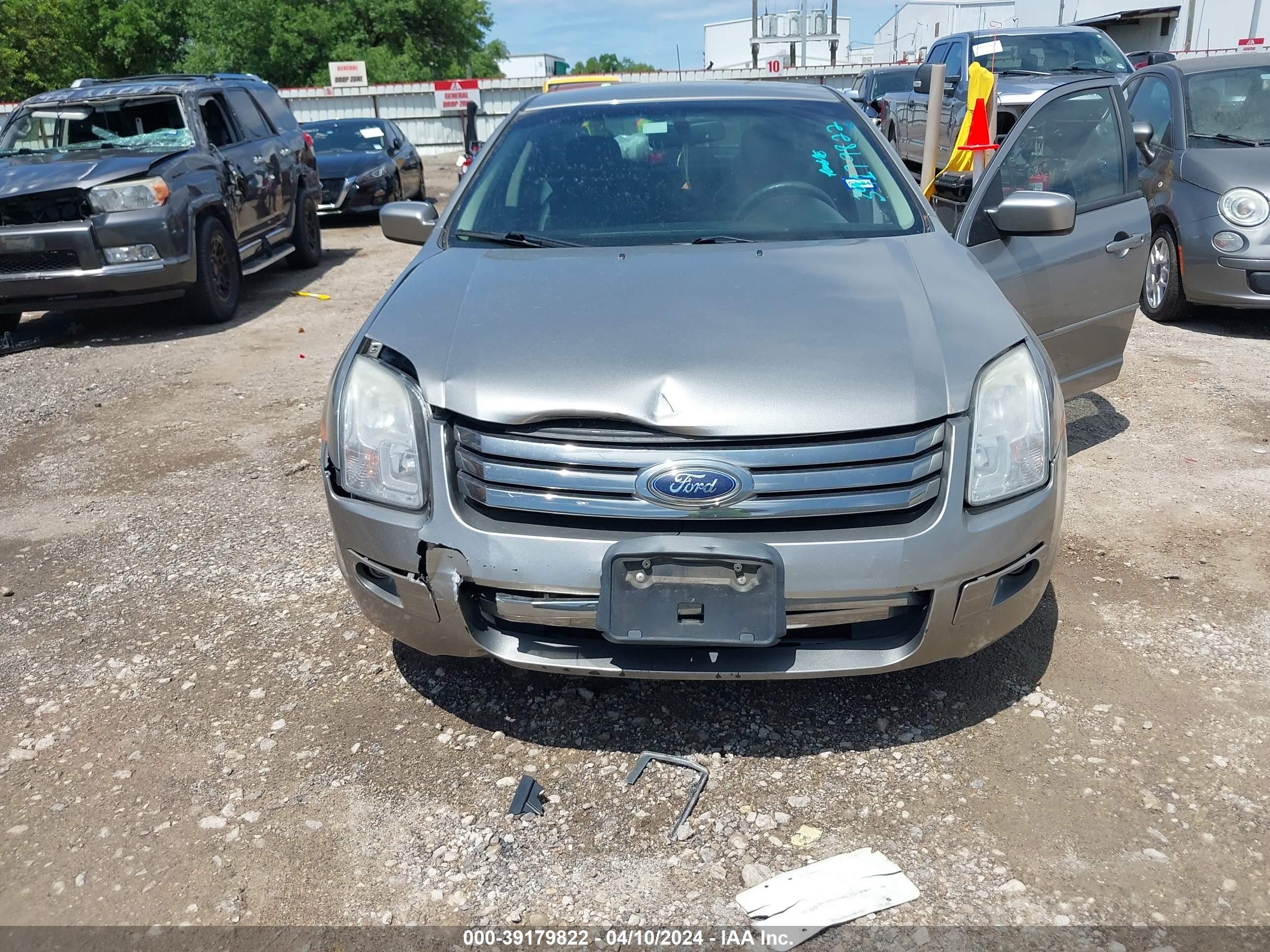 Photo 5 VIN: 3FAHP07179R206657 - FORD FUSION 