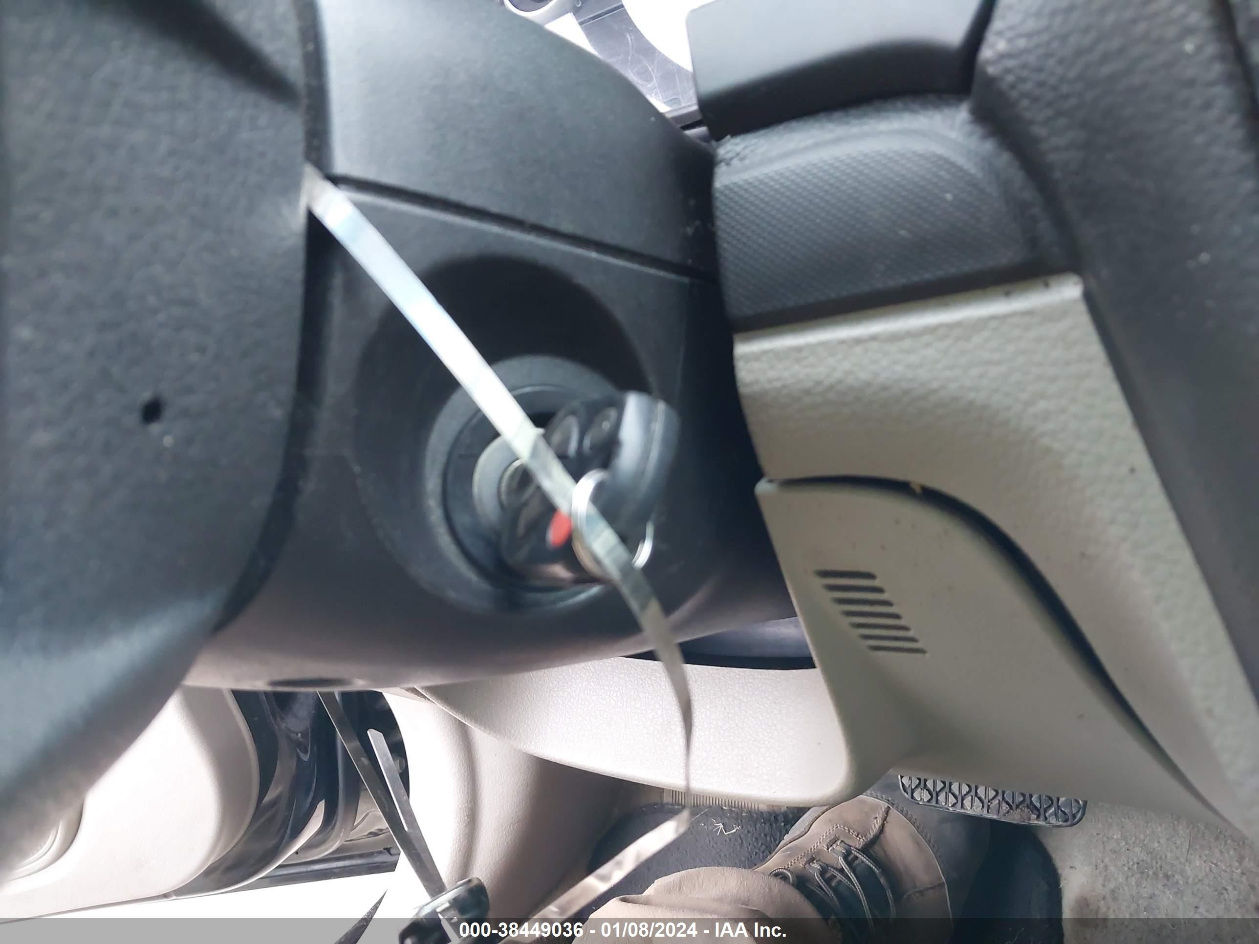 Photo 10 VIN: 3FAHP07198R117848 - FORD FUSION 
