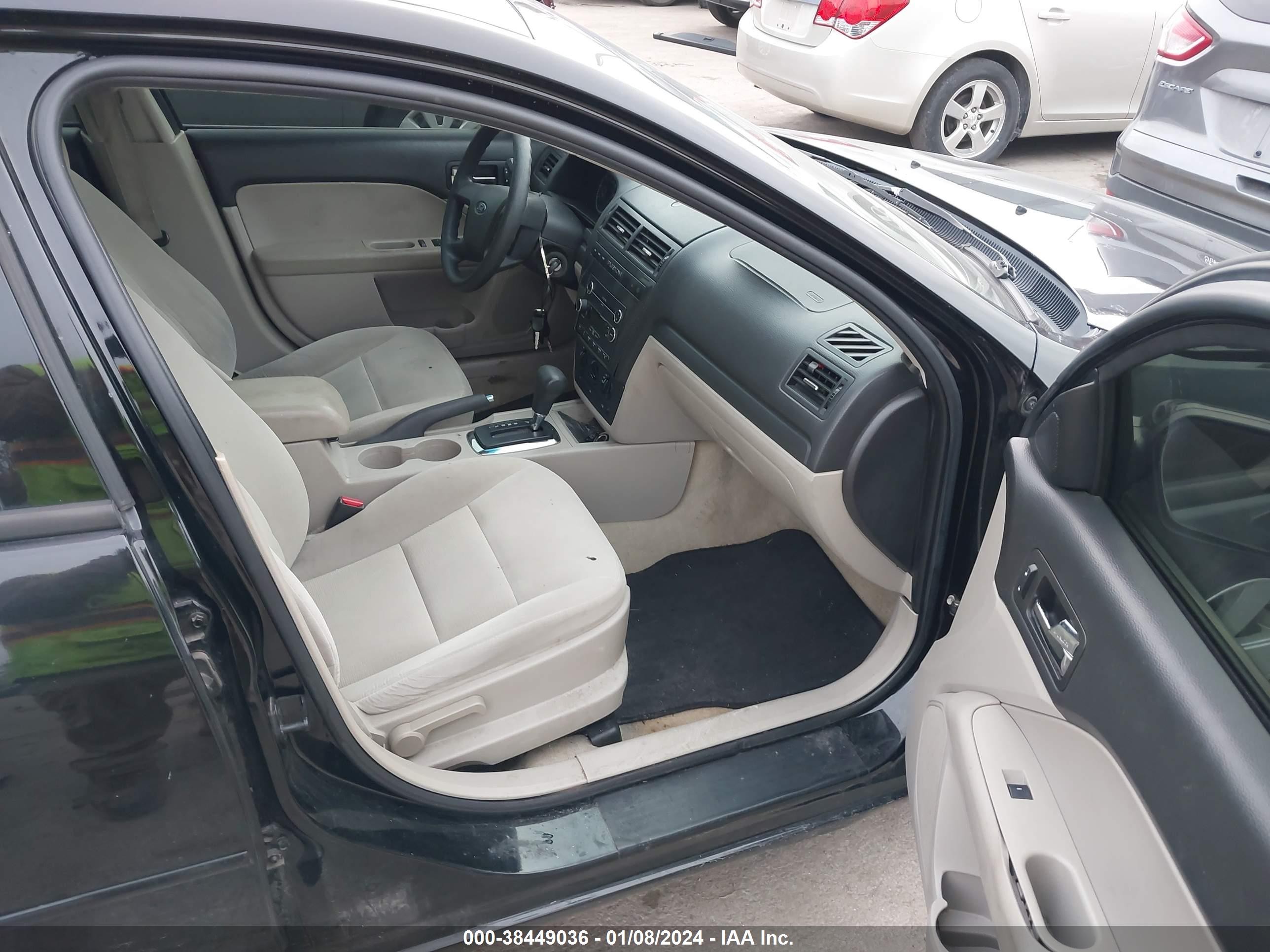 Photo 4 VIN: 3FAHP07198R117848 - FORD FUSION 