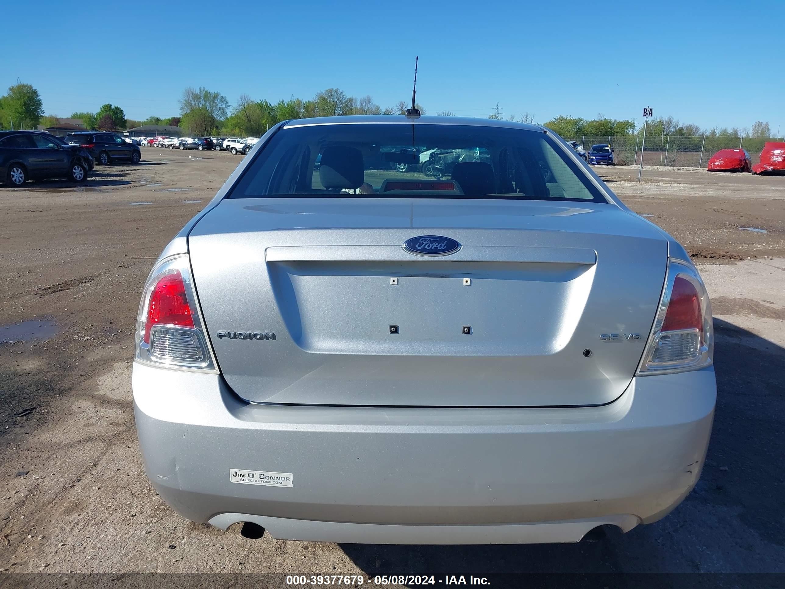 Photo 16 VIN: 3FAHP071X9R125376 - FORD FUSION 