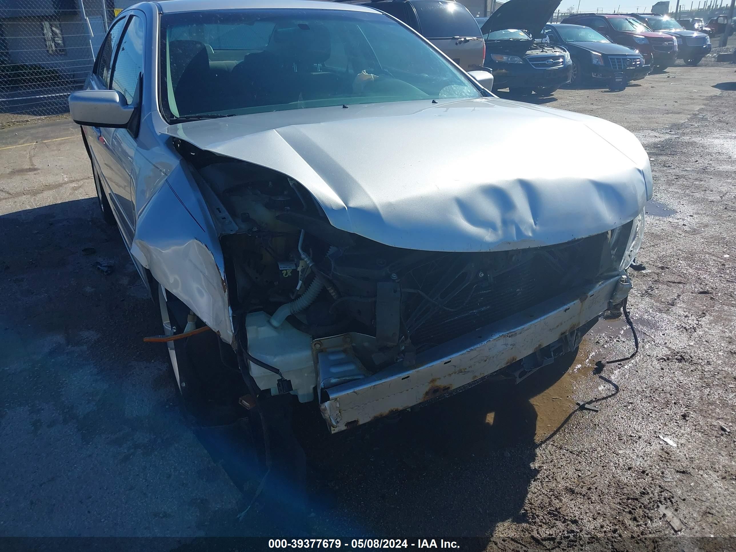 Photo 5 VIN: 3FAHP071X9R125376 - FORD FUSION 