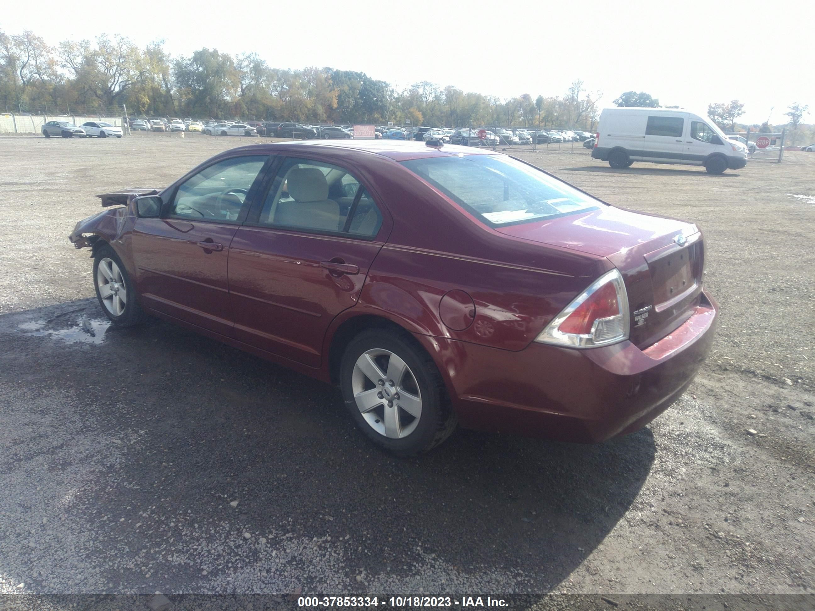 Photo 2 VIN: 3FAHP07Z07R239888 - FORD FUSION 