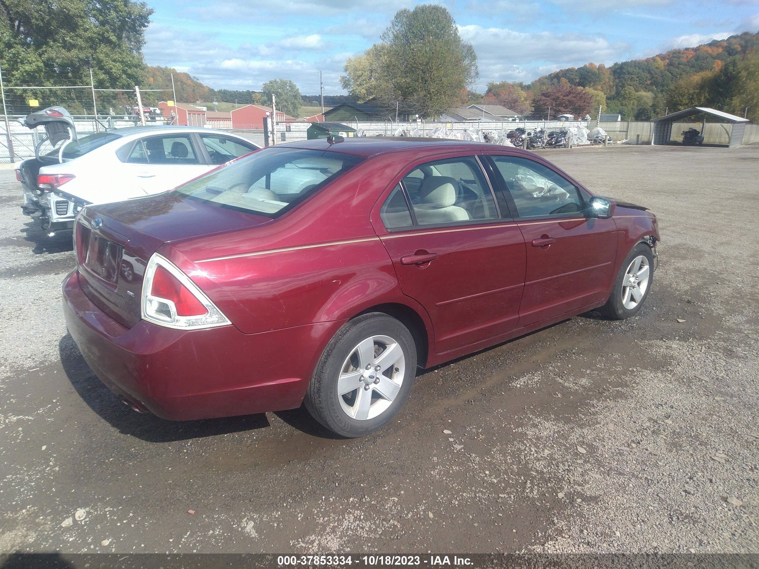 Photo 3 VIN: 3FAHP07Z07R239888 - FORD FUSION 