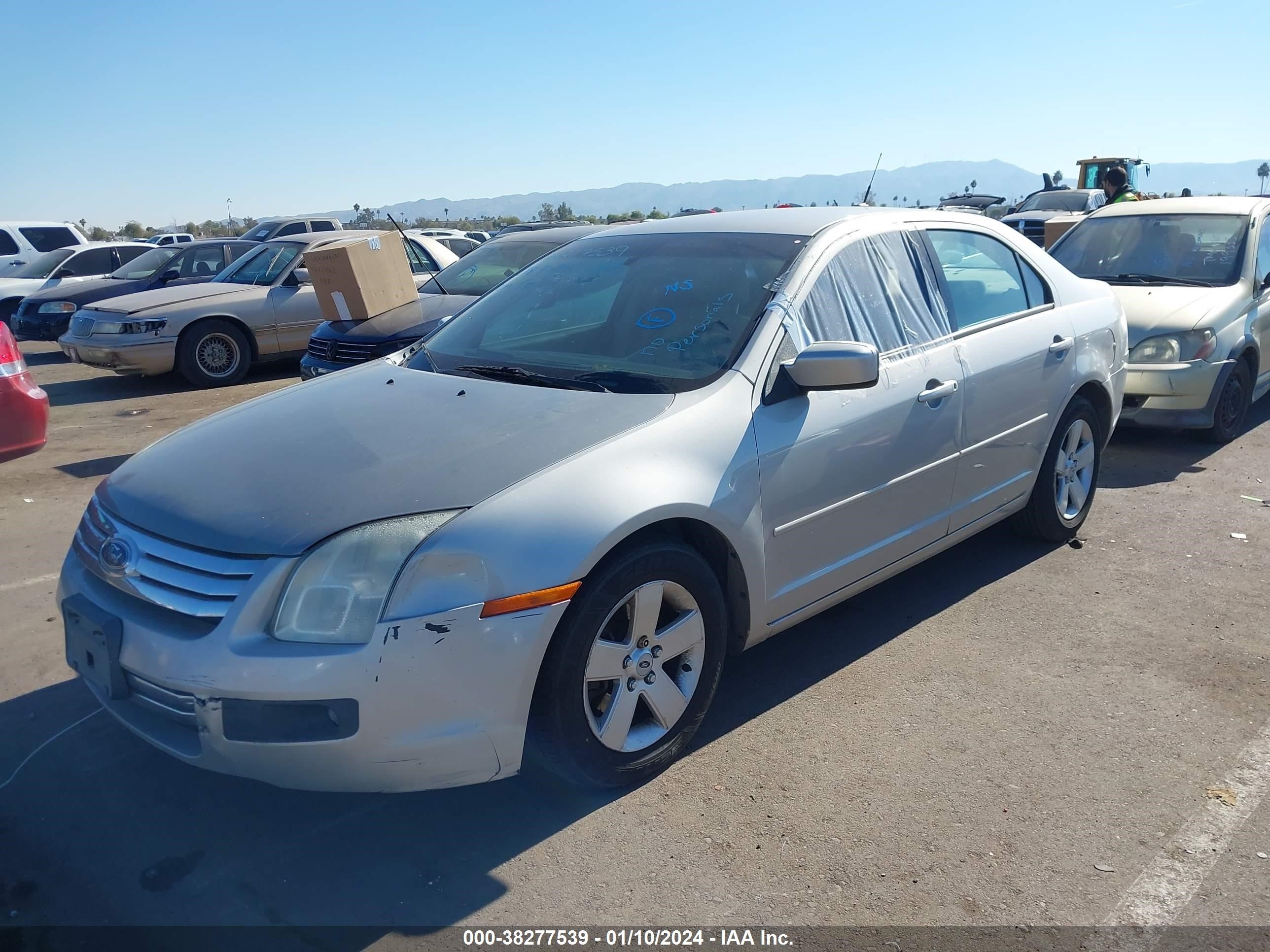 Photo 1 VIN: 3FAHP07Z08R139050 - FORD FUSION SE 