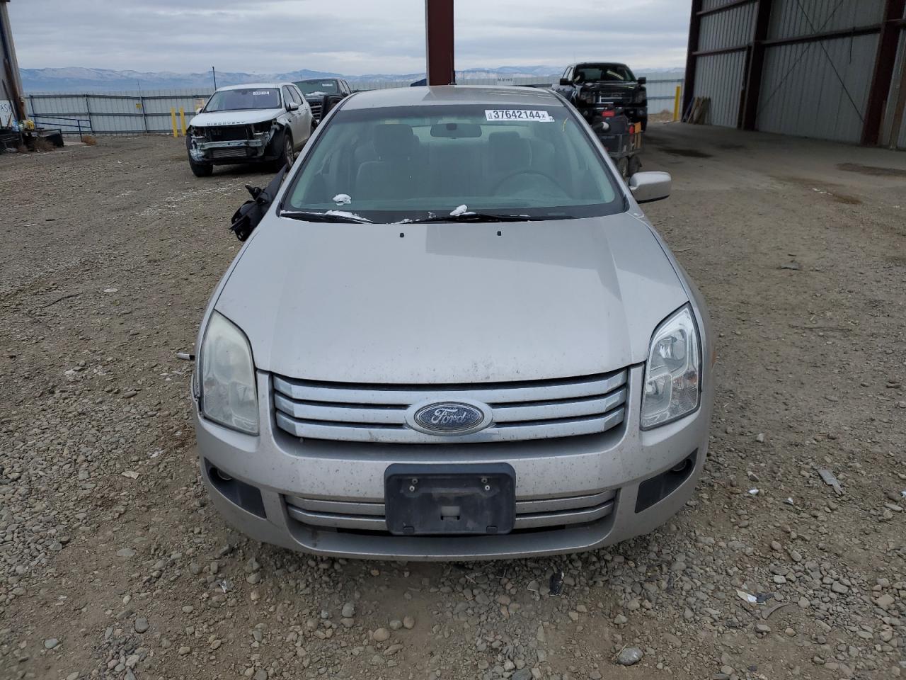 Photo 4 VIN: 3FAHP07Z08R170010 - FORD FUSION 