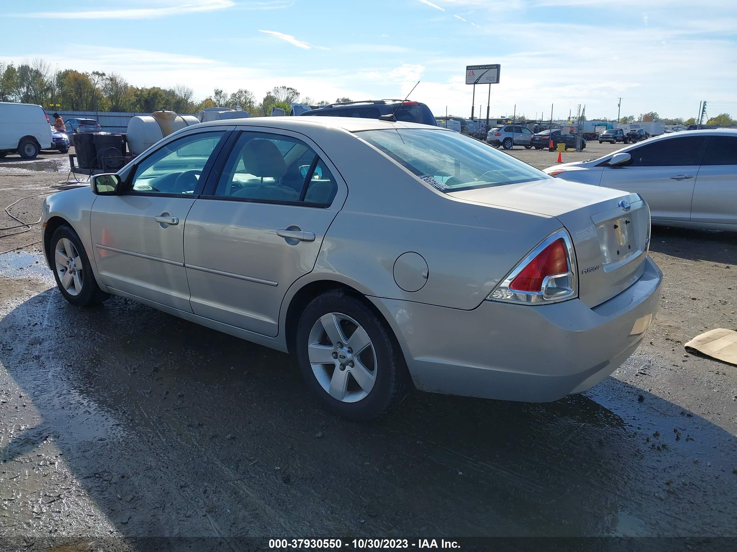 Photo 2 VIN: 3FAHP07Z09R215495 - FORD FUSION 