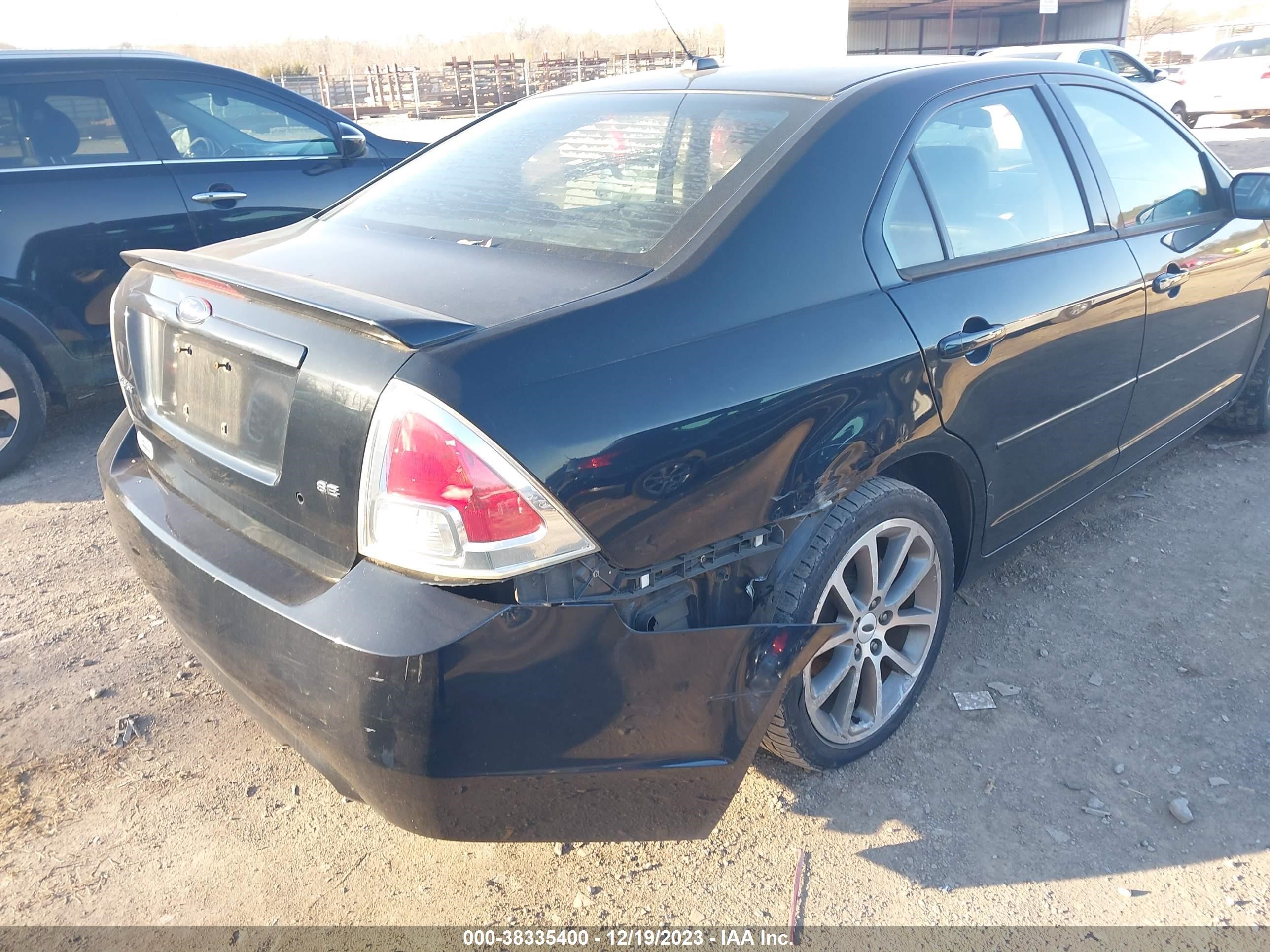 Photo 11 VIN: 3FAHP07Z18R174387 - FORD FUSION 