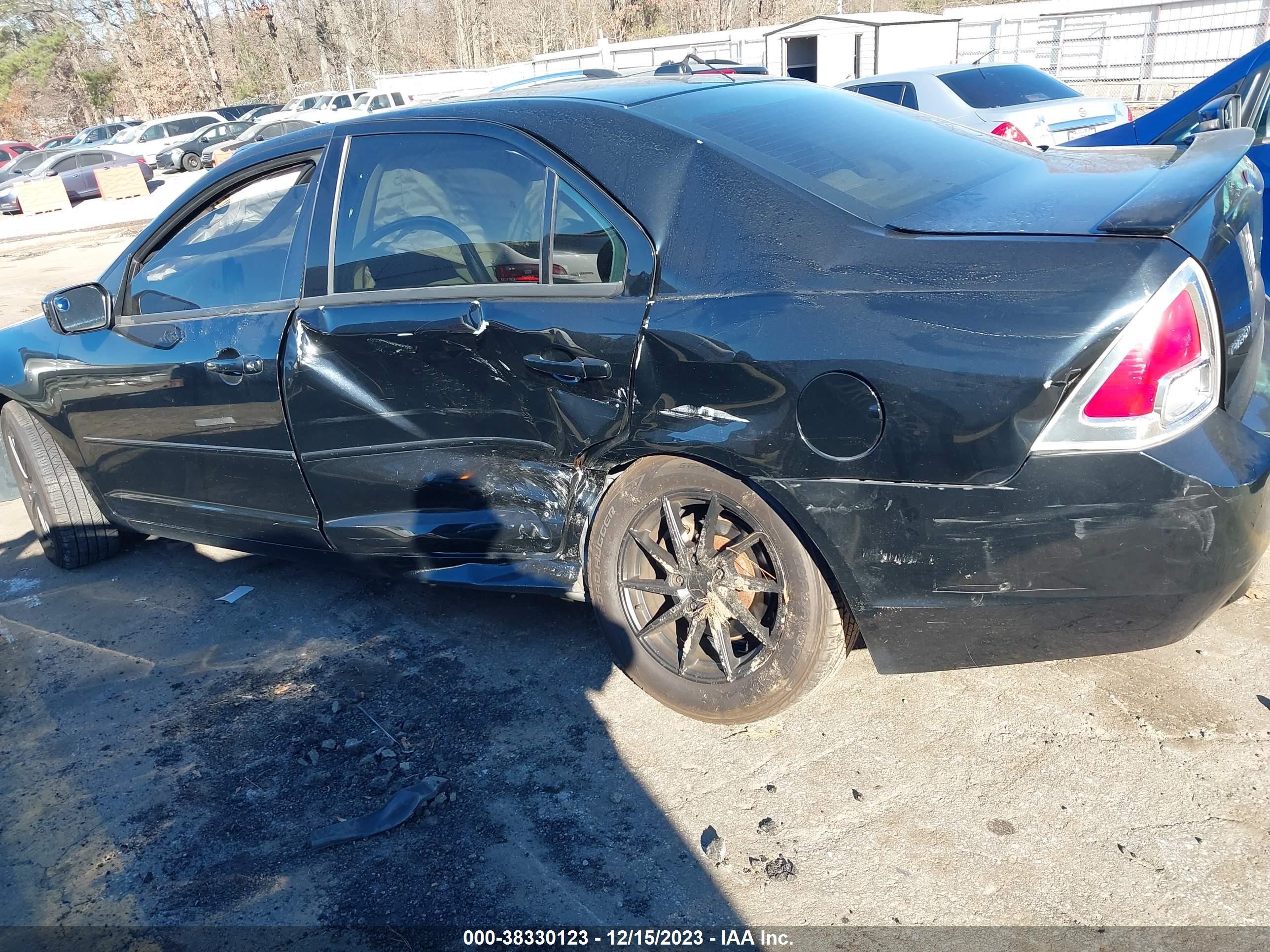 Photo 5 VIN: 3FAHP07Z28R247928 - FORD FUSION 