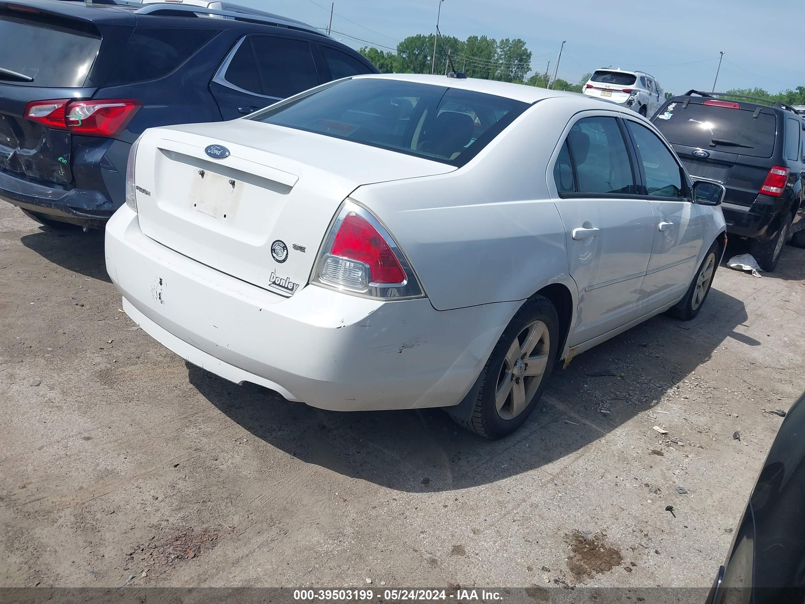 Photo 3 VIN: 3FAHP07Z37R279236 - FORD FUSION 