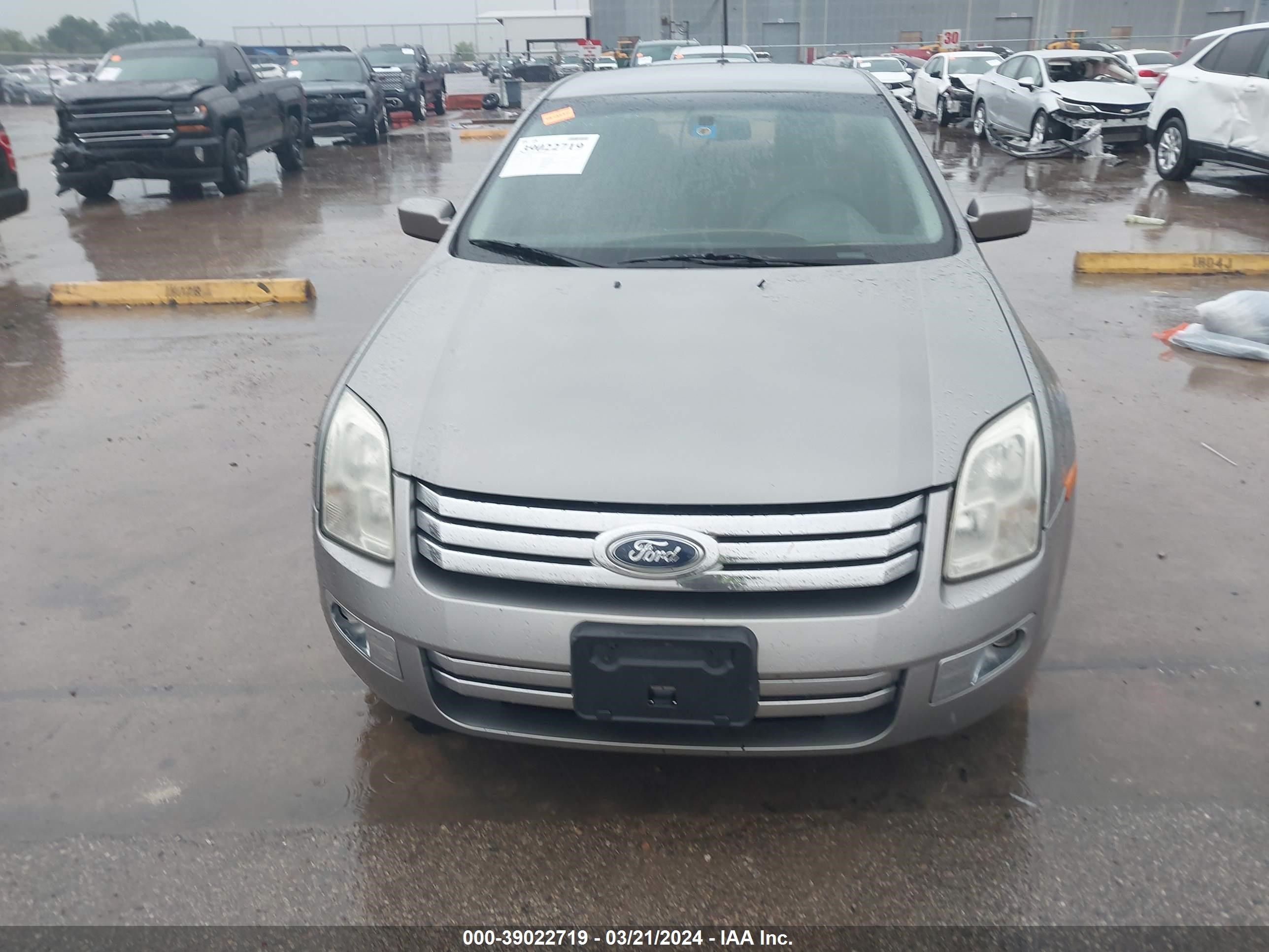 Photo 11 VIN: 3FAHP07Z38R217661 - FORD FUSION 