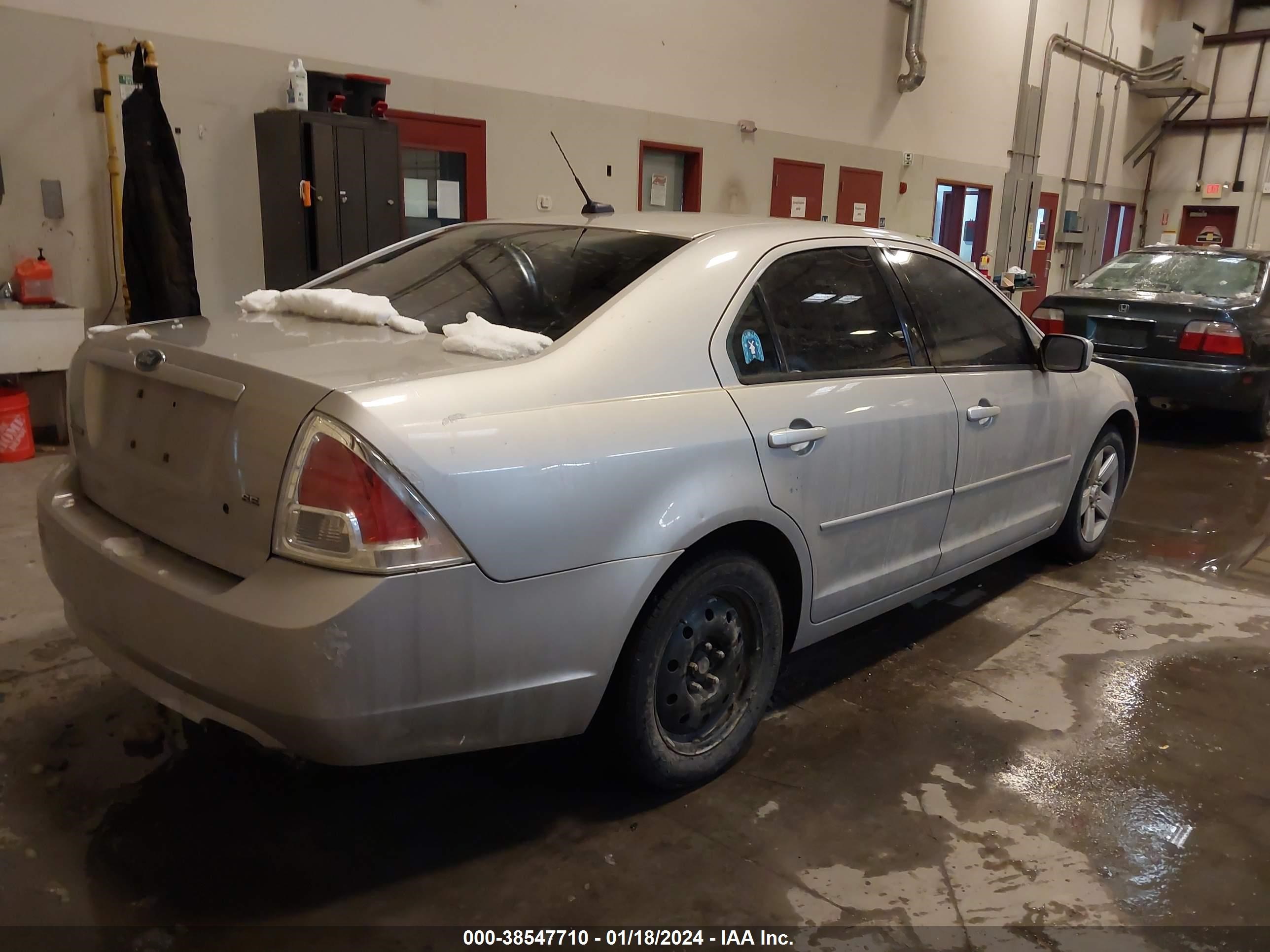 Photo 3 VIN: 3FAHP07Z57R238414 - FORD FUSION 