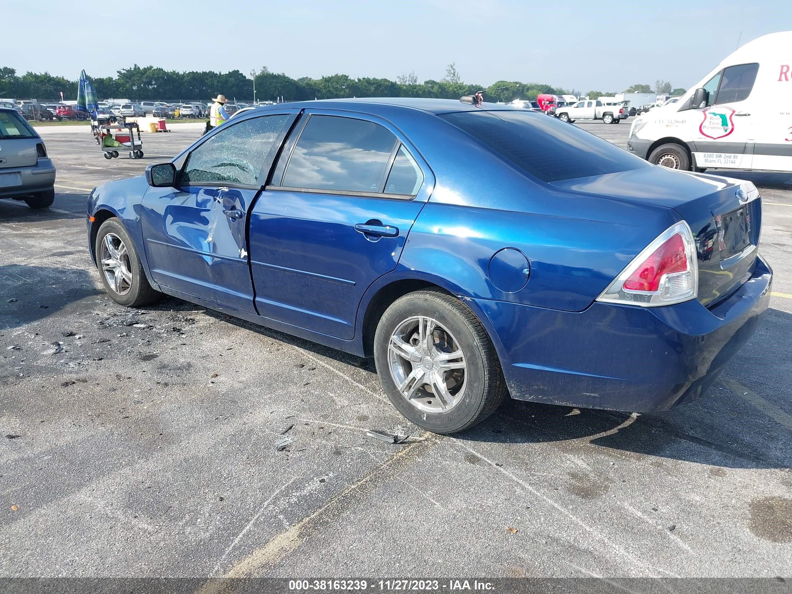 Photo 2 VIN: 3FAHP07Z67R246022 - FORD FUSION 