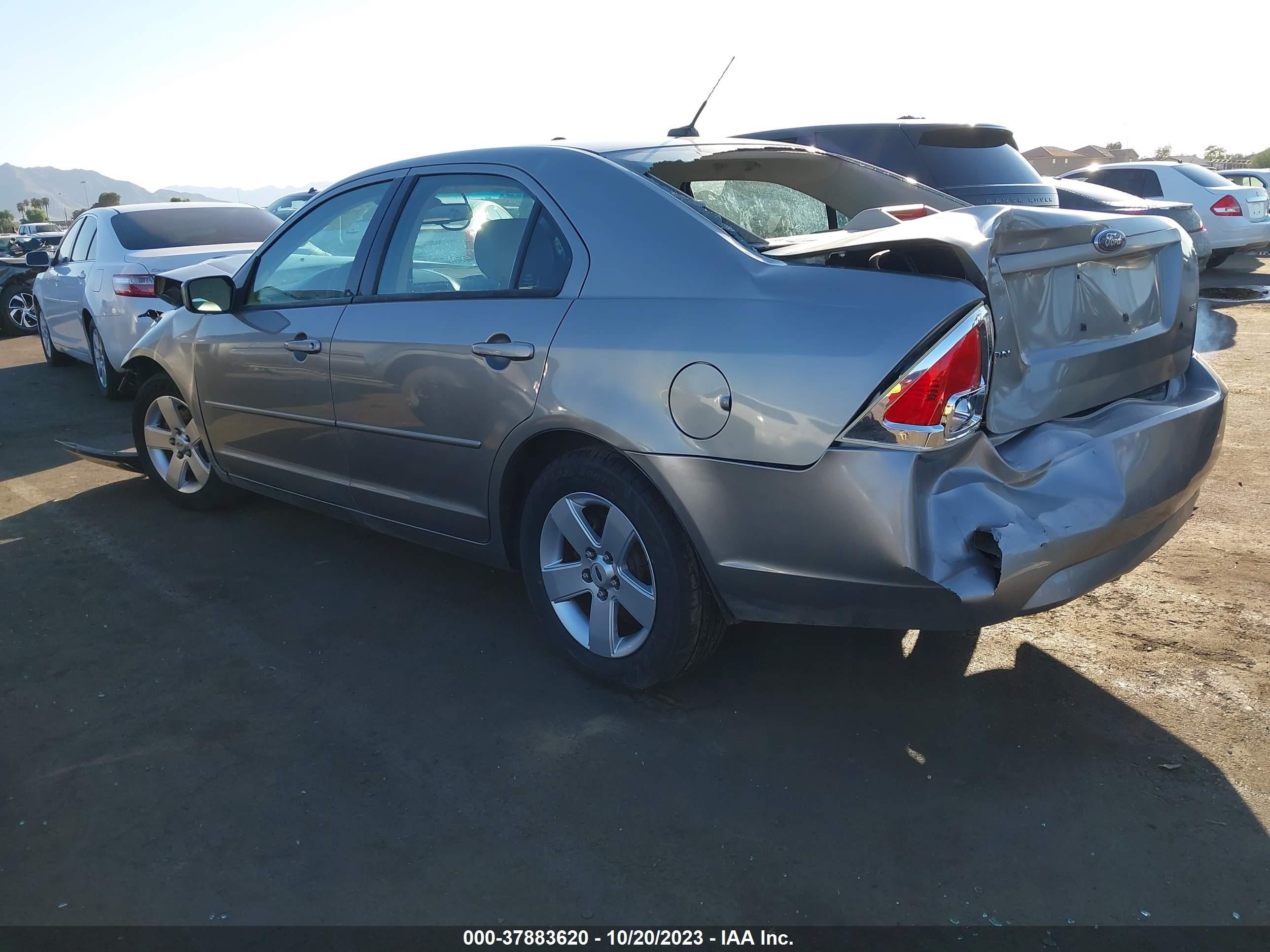 Photo 2 VIN: 3FAHP07Z68R228282 - FORD FUSION 