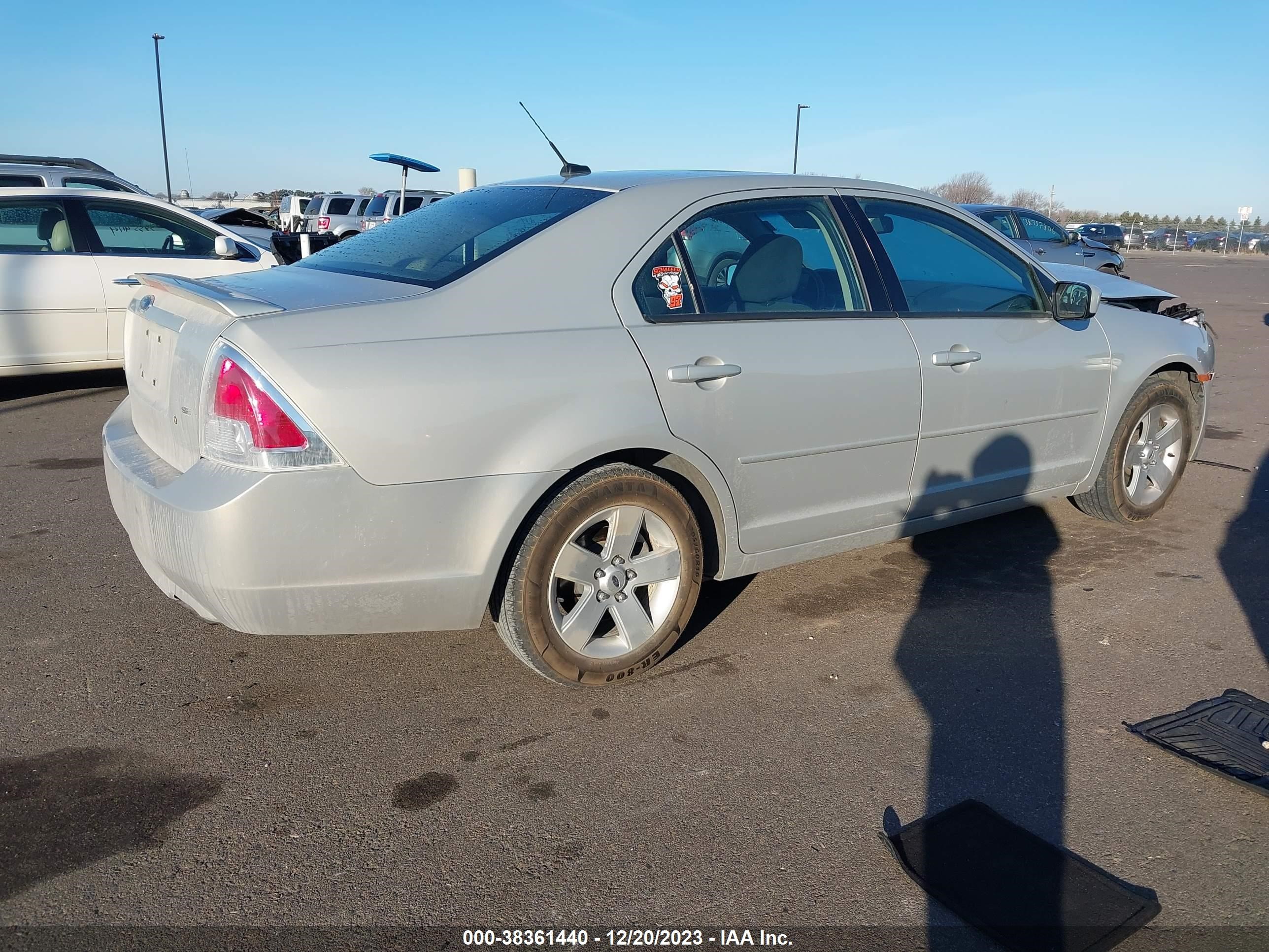 Photo 3 VIN: 3FAHP07Z69R212780 - FORD FUSION 