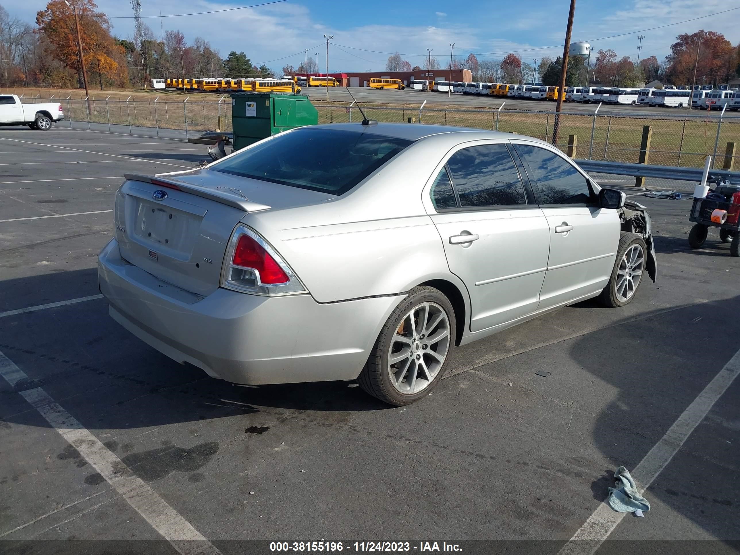 Photo 3 VIN: 3FAHP07Z78R233488 - FORD FUSION 