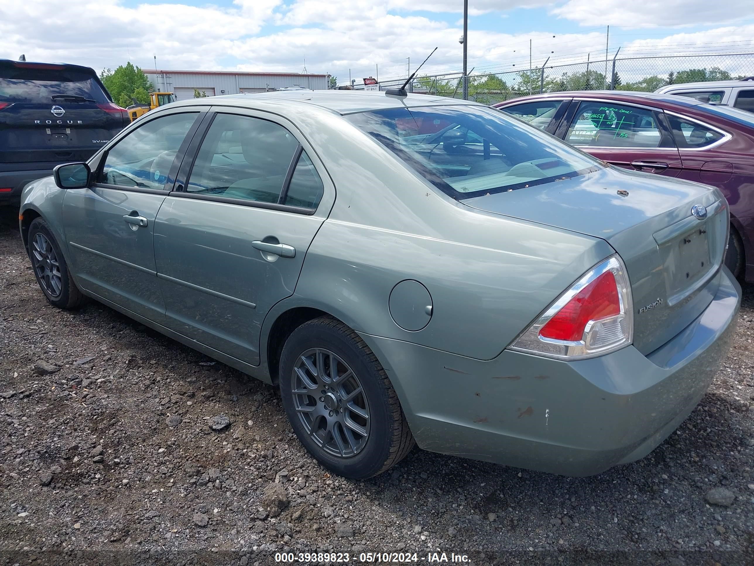 Photo 2 VIN: 3FAHP07Z79R199960 - FORD FUSION 