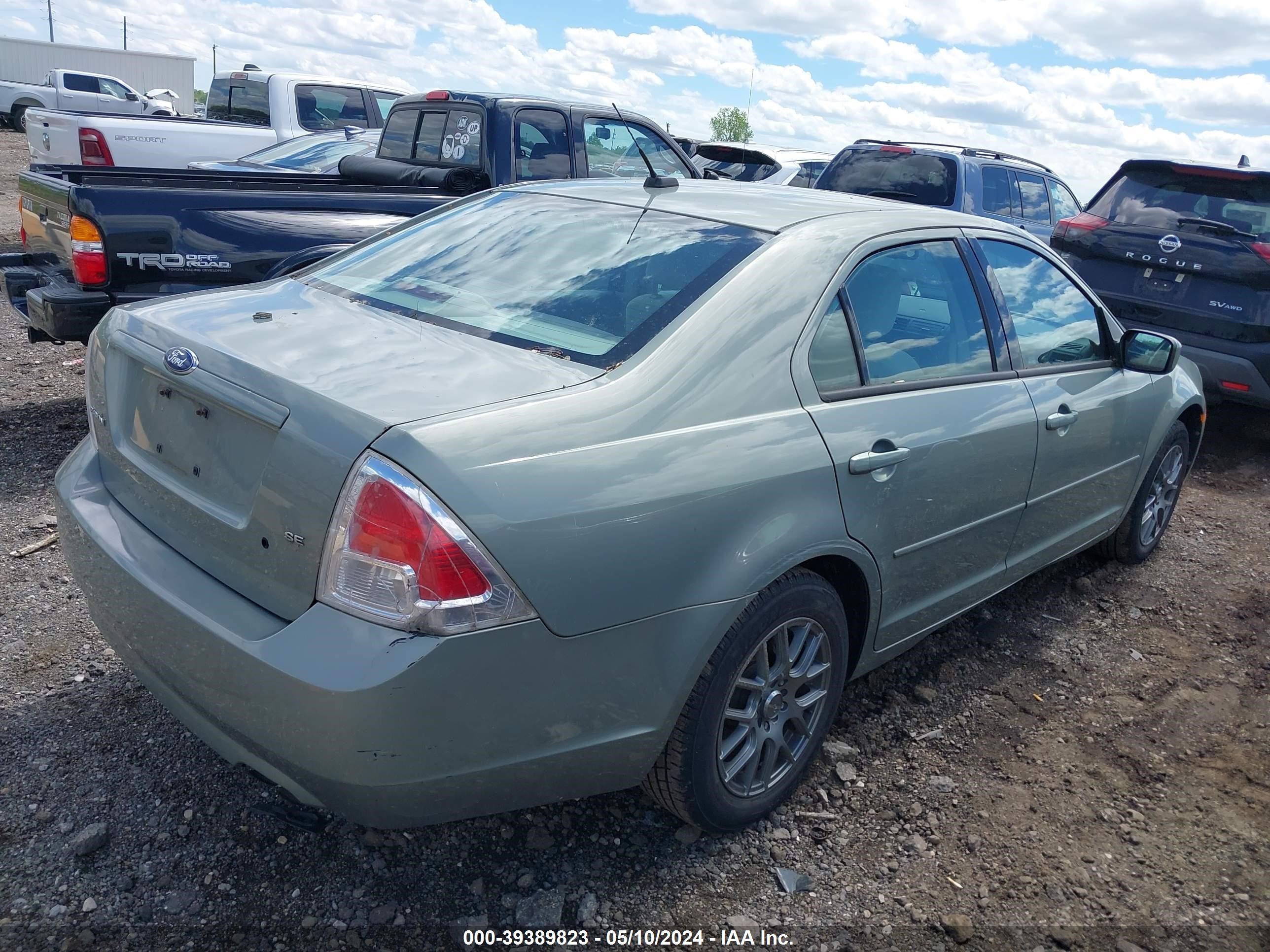 Photo 3 VIN: 3FAHP07Z79R199960 - FORD FUSION 