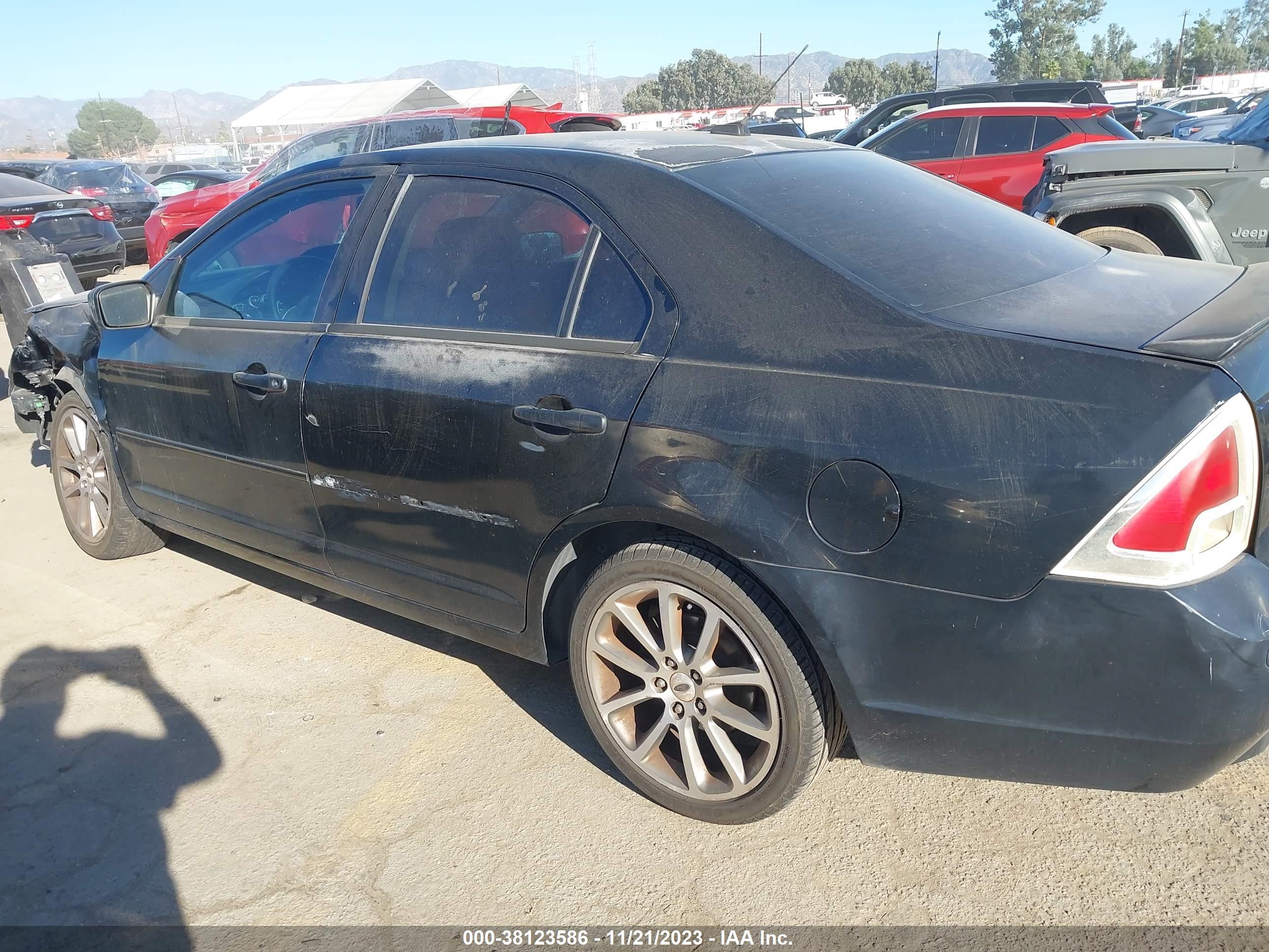 Photo 2 VIN: 3FAHP07Z98R138513 - FORD FUSION 