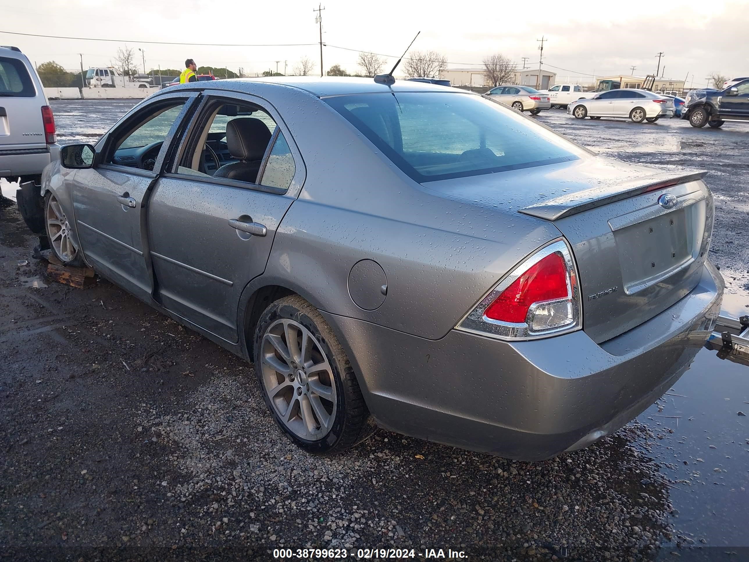 Photo 2 VIN: 3FAHP07Z99R146922 - FORD FUSION 