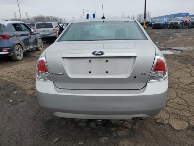 Photo 5 VIN: 3FAHP07ZX8R217463 - FORD FUSION SE 