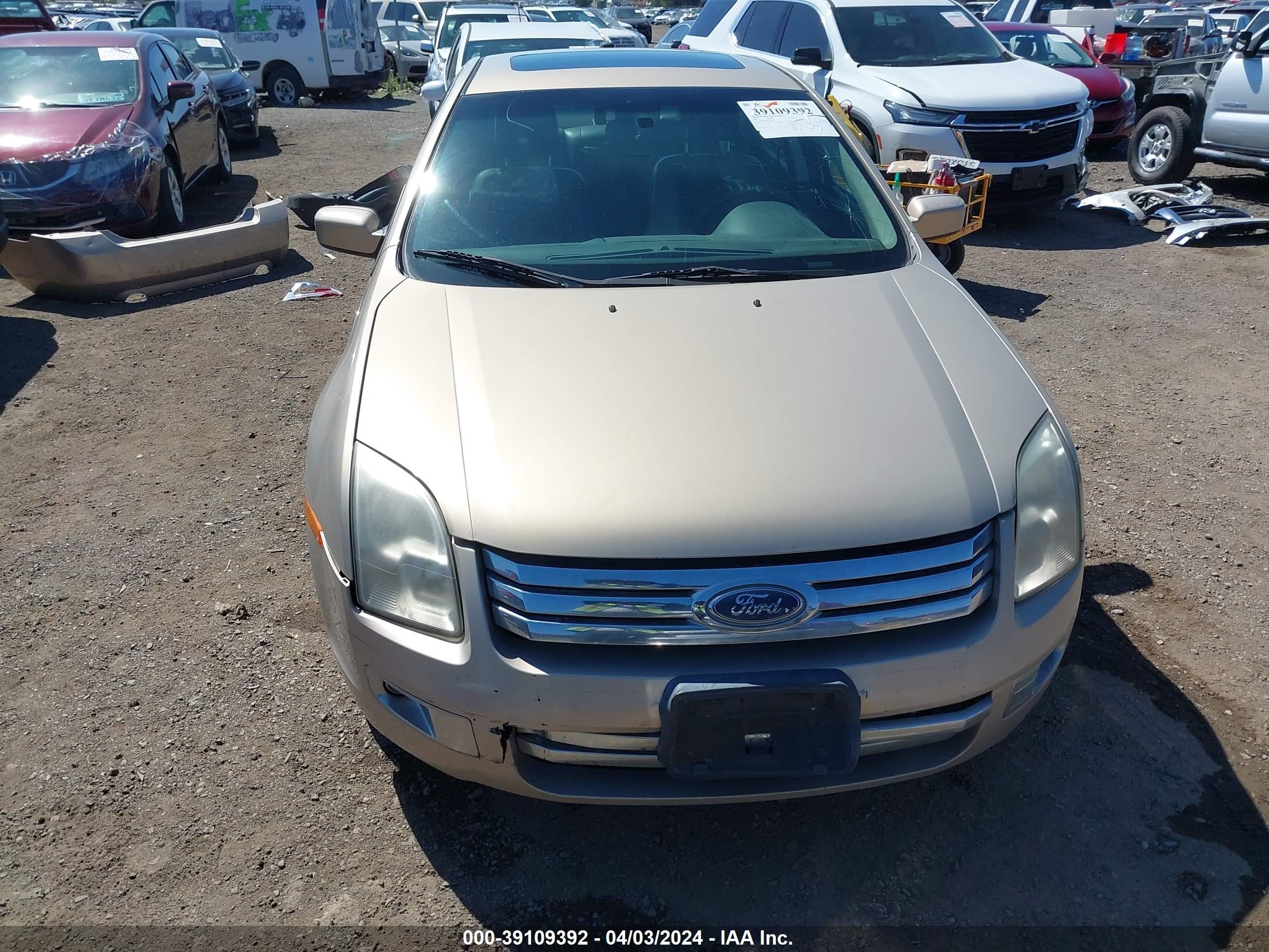 Photo 12 VIN: 3FAHP08107R147463 - FORD FUSION 