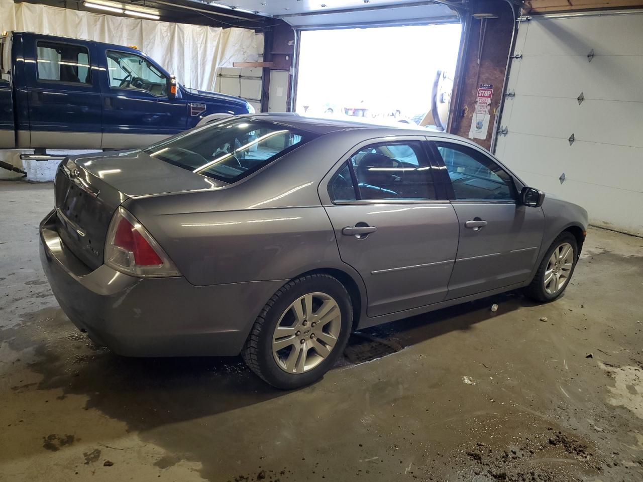 Photo 2 VIN: 3FAHP08116R220158 - FORD FUSION 