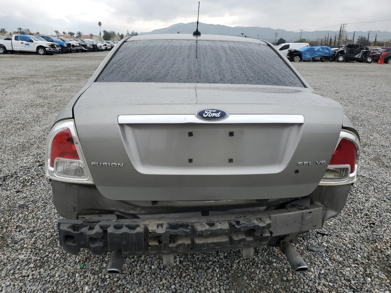 Photo 5 VIN: 3FAHP08118R104106 - FORD FUSION 