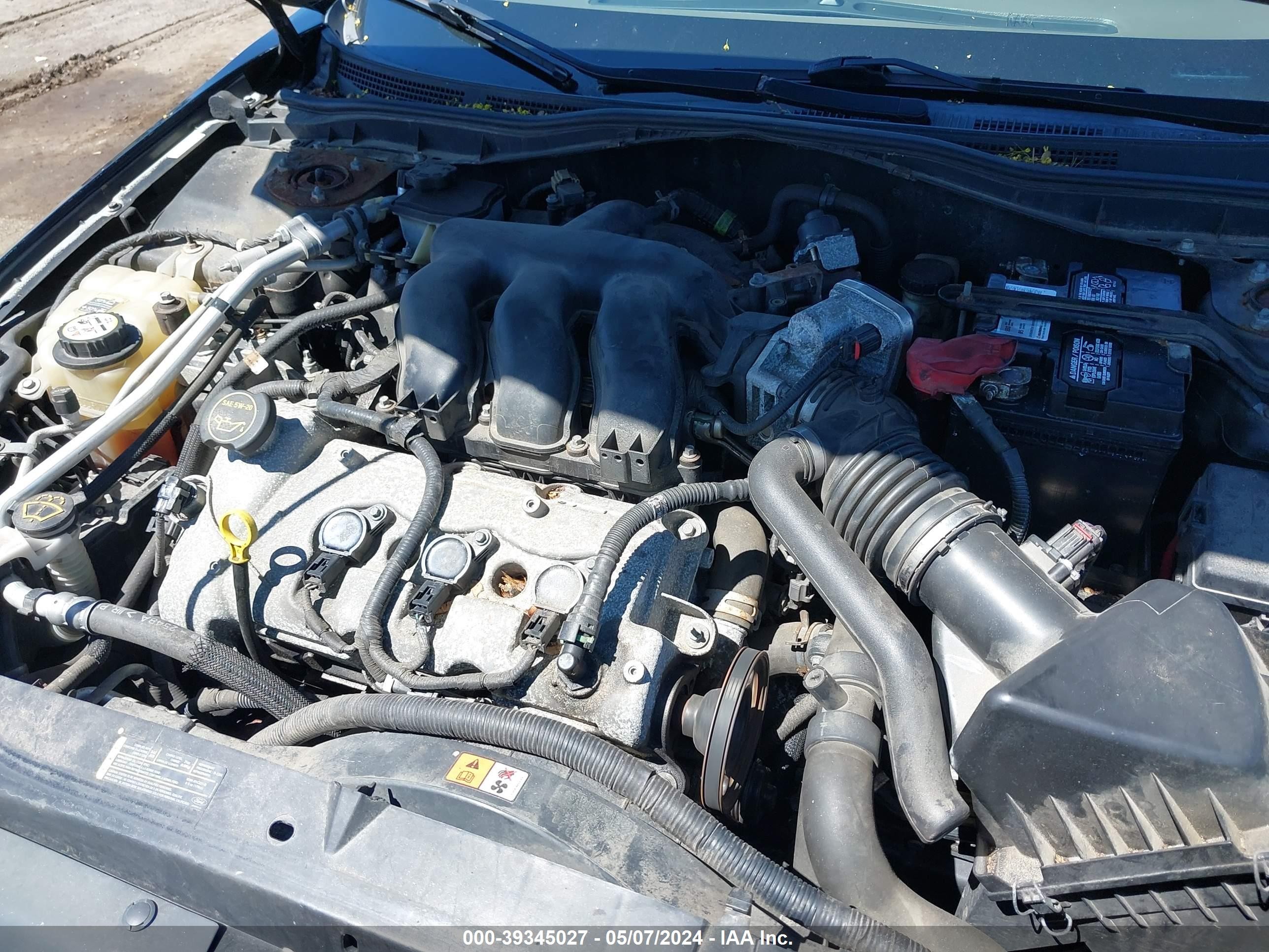 Photo 9 VIN: 3FAHP08129R181259 - FORD FUSION 