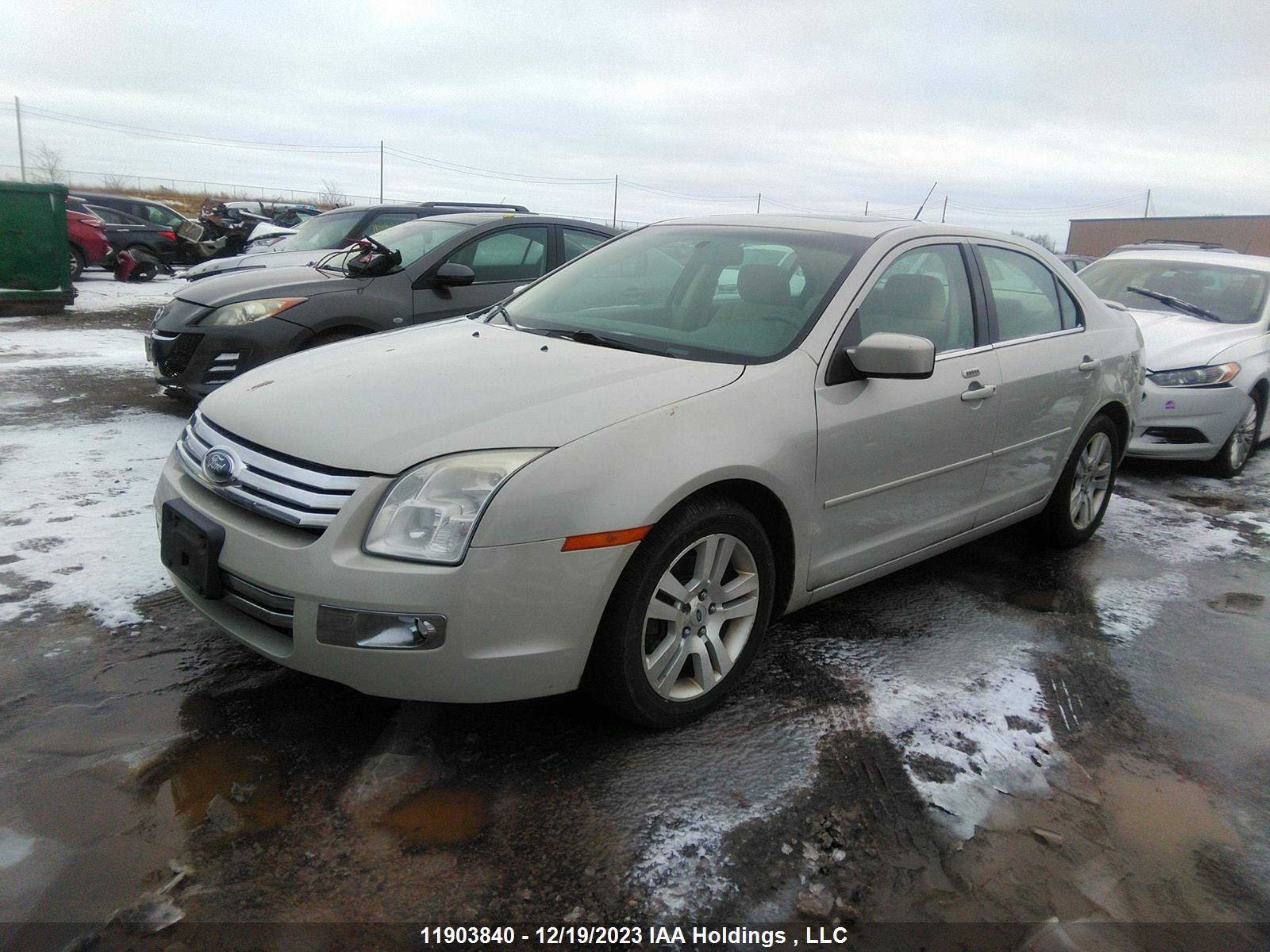 Photo 1 VIN: 3FAHP08138R105693 - FORD FUSION 