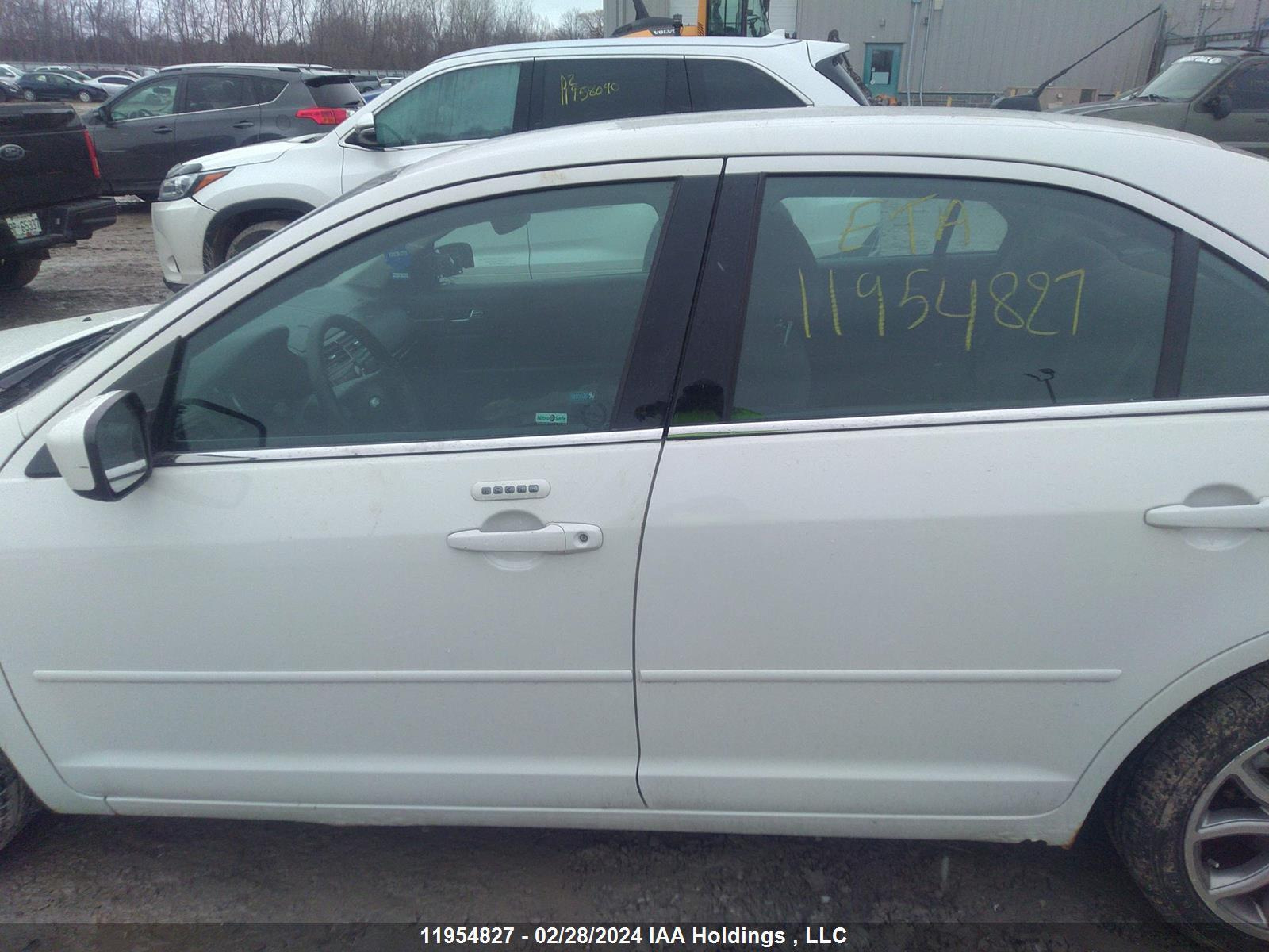 Photo 13 VIN: 3FAHP08138R150603 - FORD FUSION 