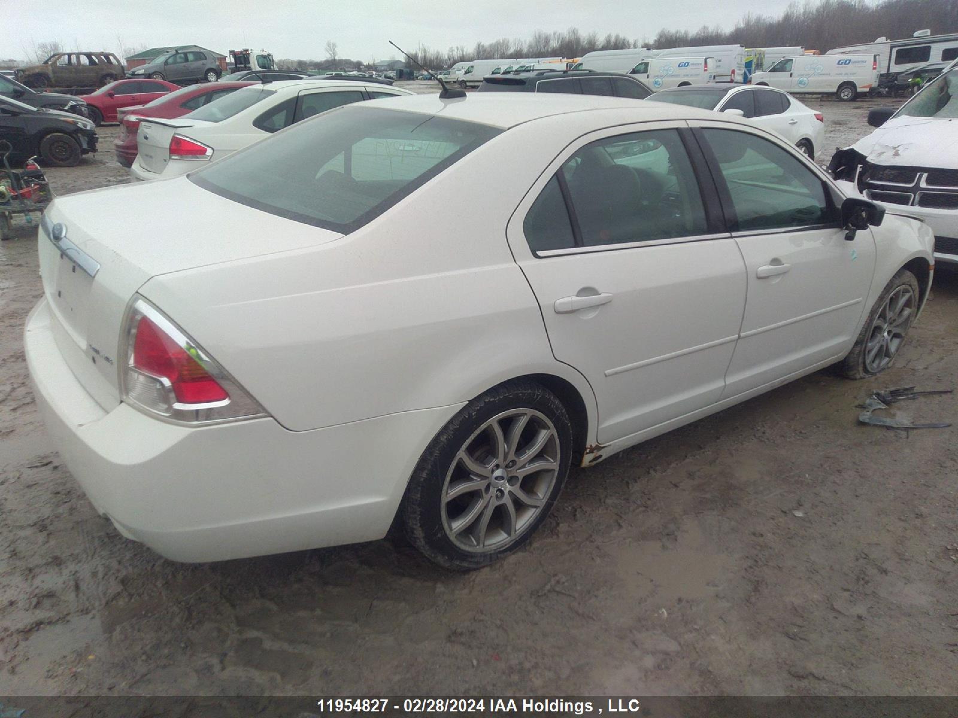 Photo 3 VIN: 3FAHP08138R150603 - FORD FUSION 