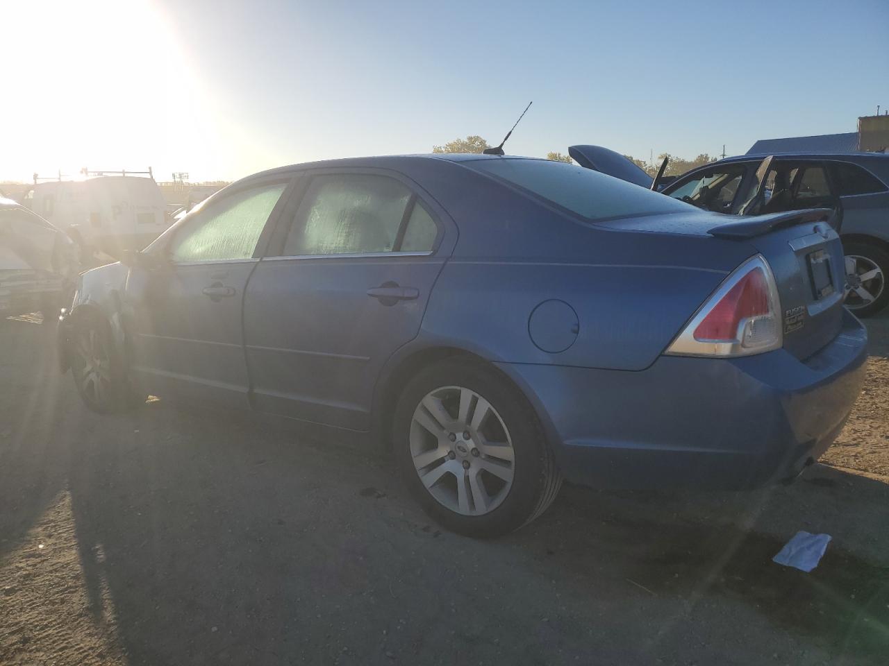 Photo 1 VIN: 3FAHP08139R106845 - FORD FUSION 