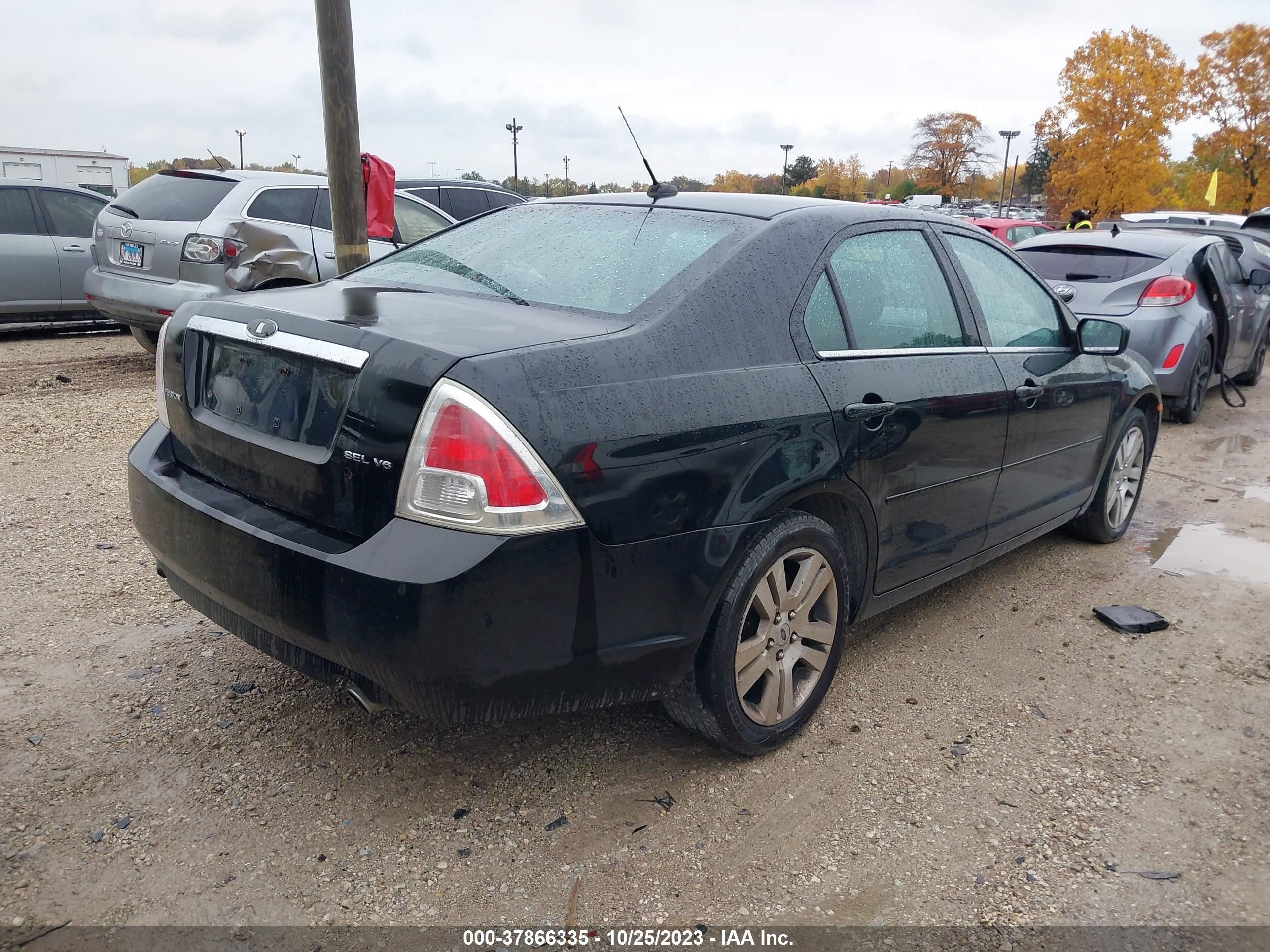 Photo 3 VIN: 3FAHP08158R111950 - FORD FUSION 